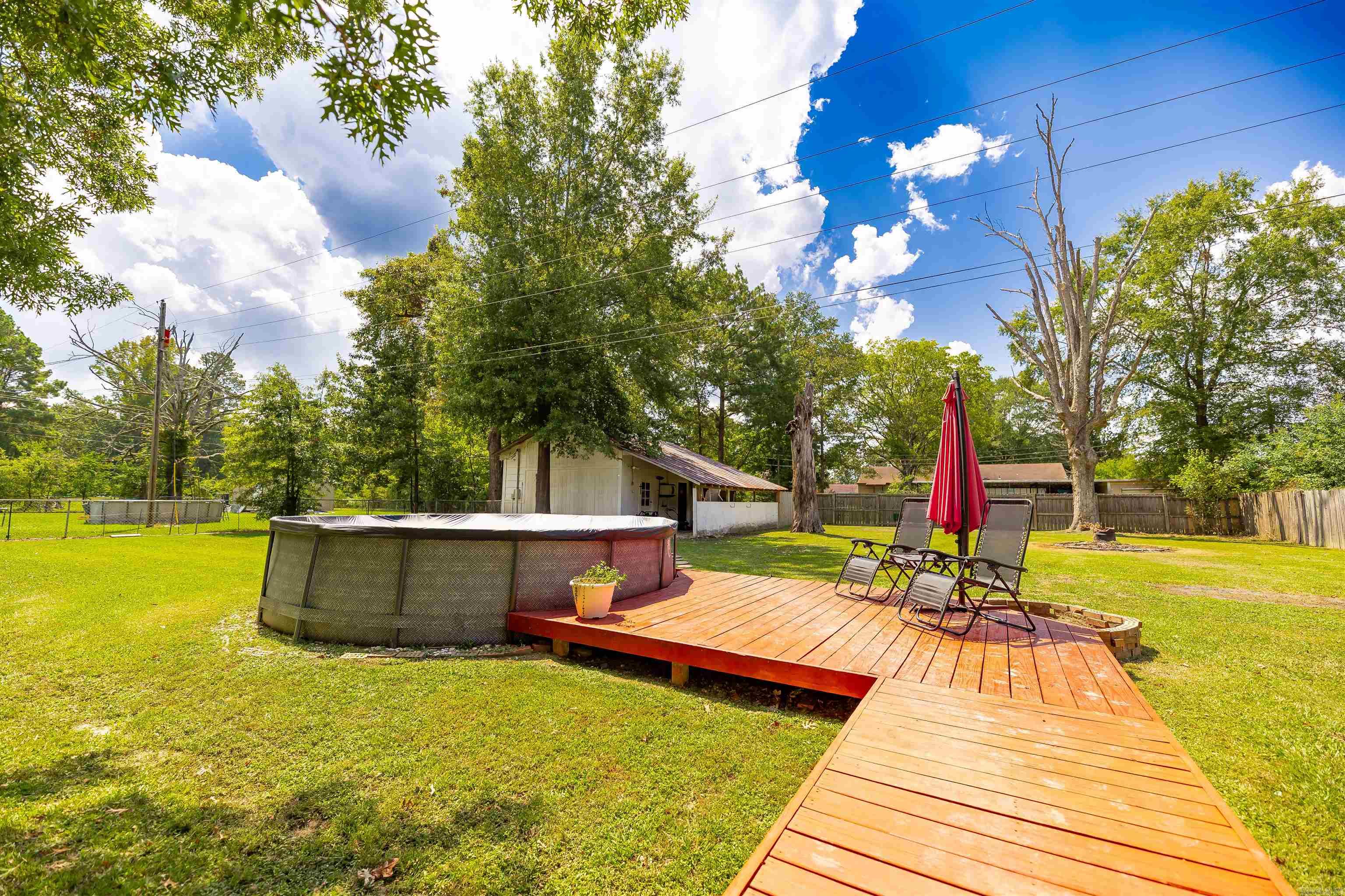 102 Shepherd Ave Camden, AR 71701