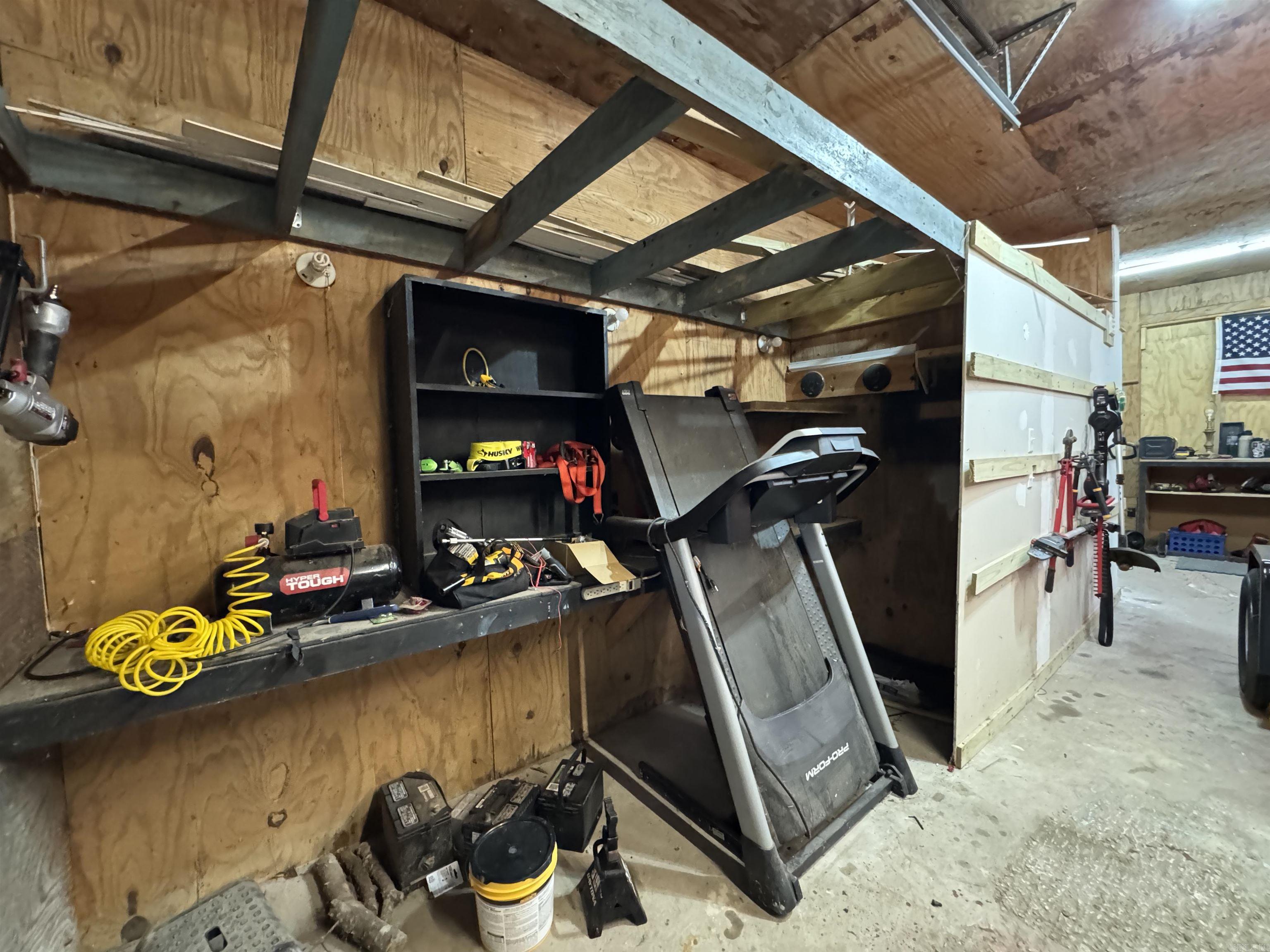 102 Shepherd Ave Camden, AR 71701