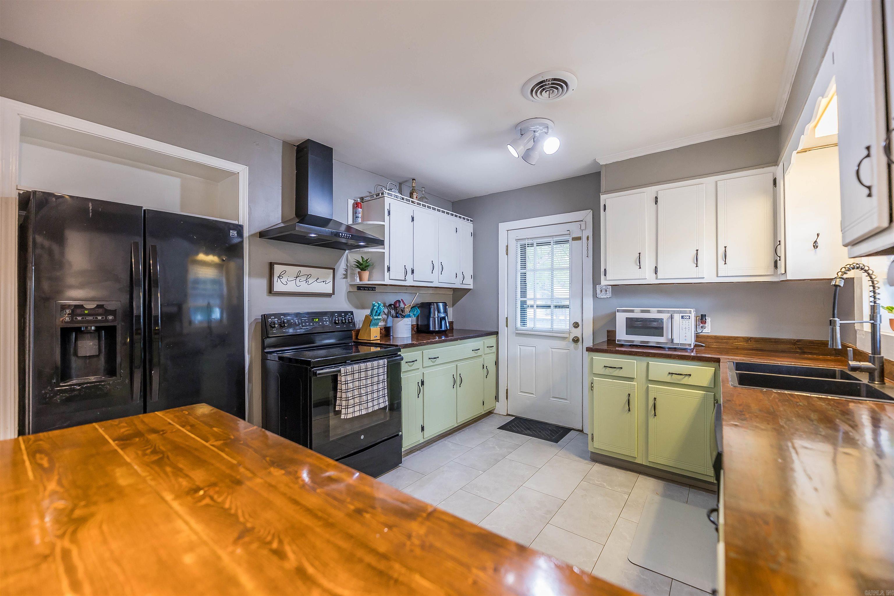 102 Shepherd Ave Camden, AR 71701