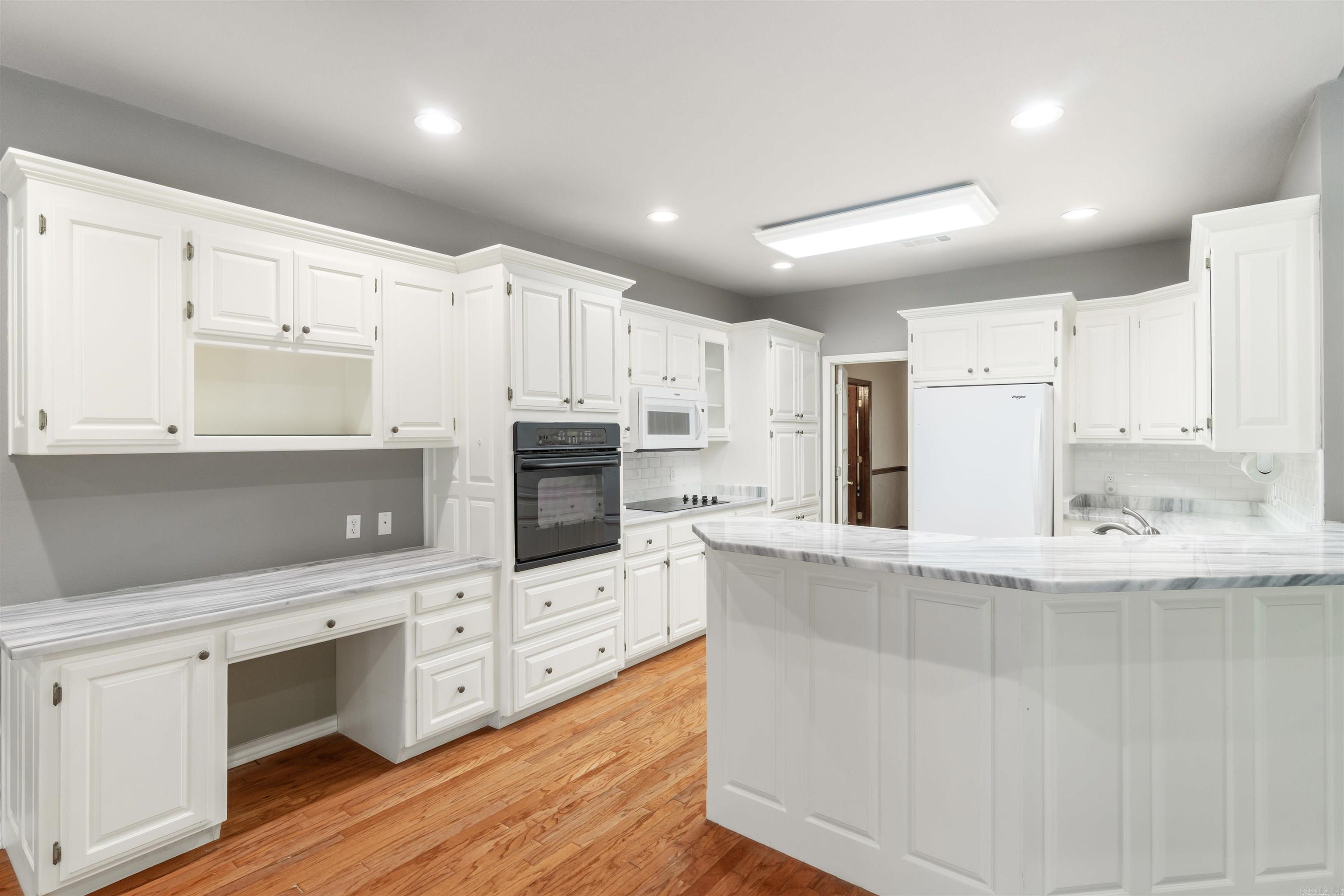 35 Delgado Way Hot Springs Village, AR 71909