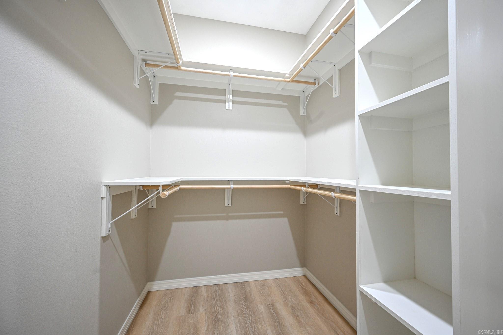 104 Red Oak  Mena, AR