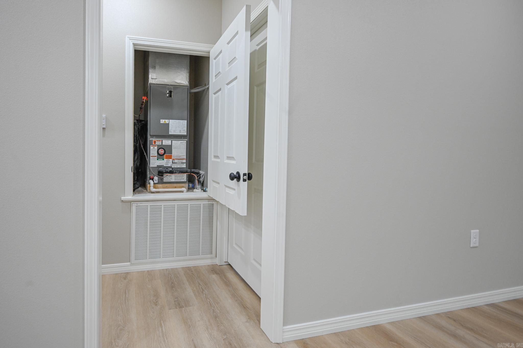 104 Red Oak Drive Mena, AR 71953