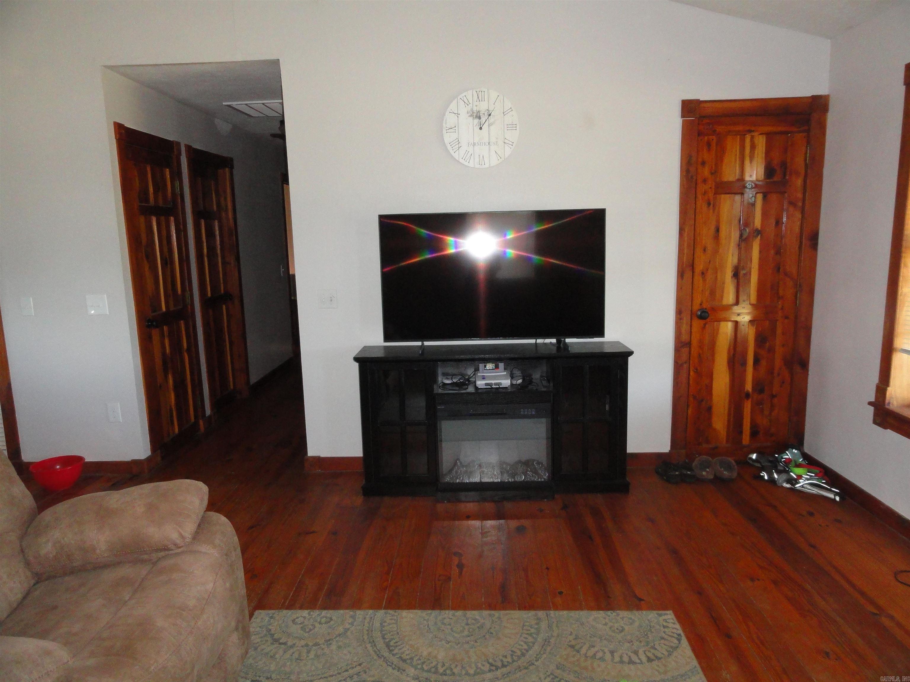 878 Harry Brown Road Leslie, AR 72645