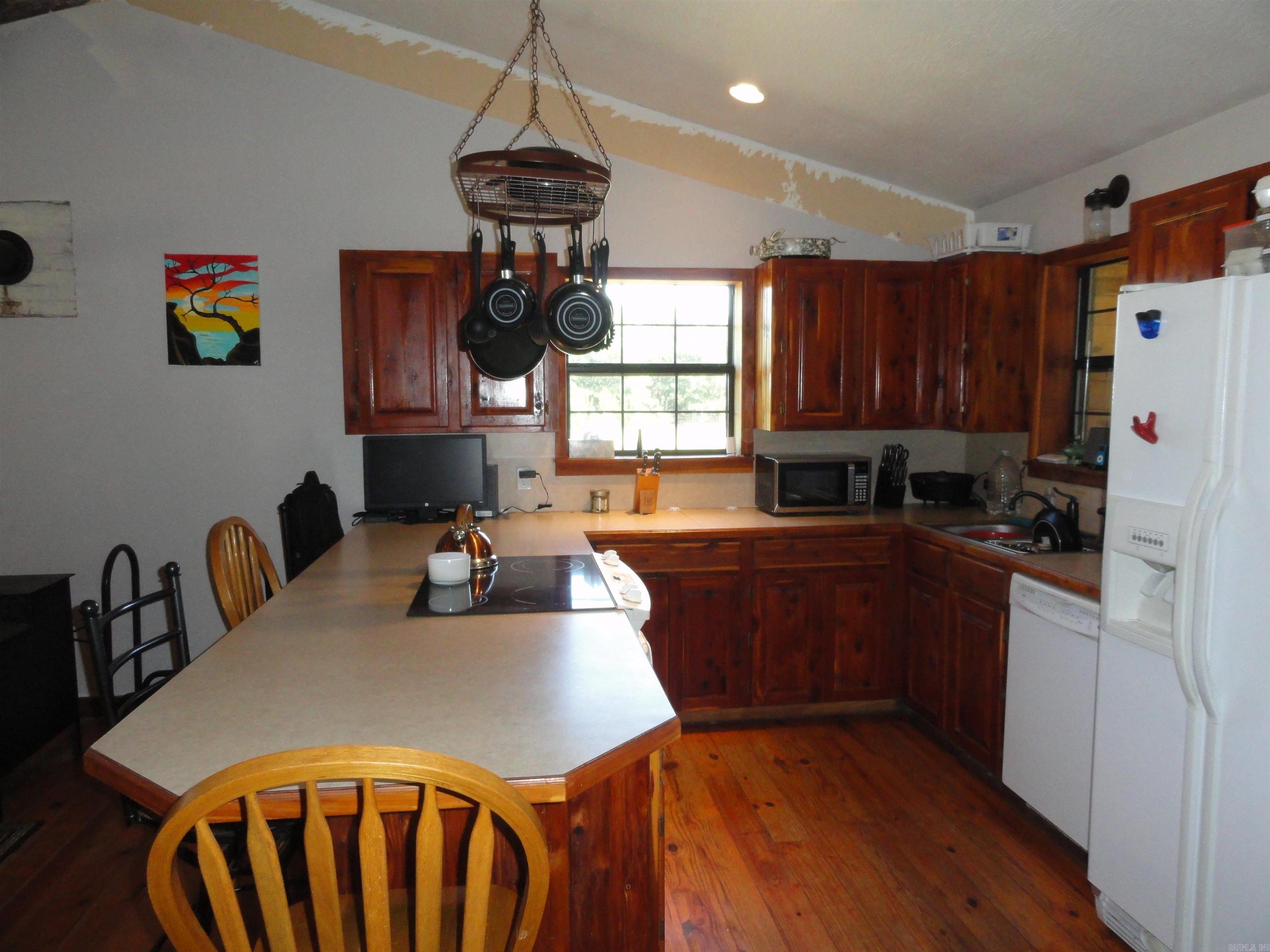 878 Harry Brown Road Leslie, AR 72645