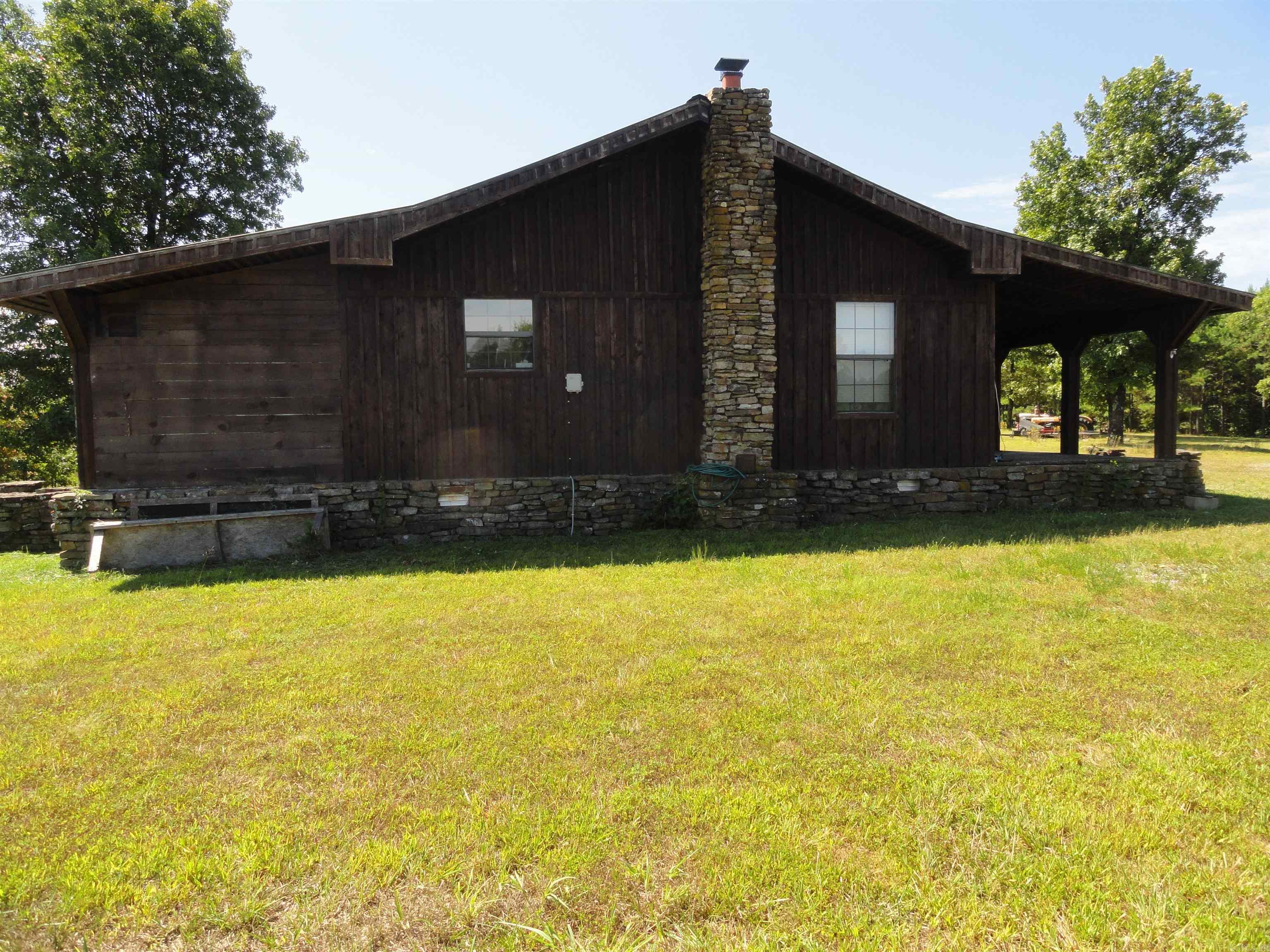 878 Harry Brown Road Leslie, AR 72645