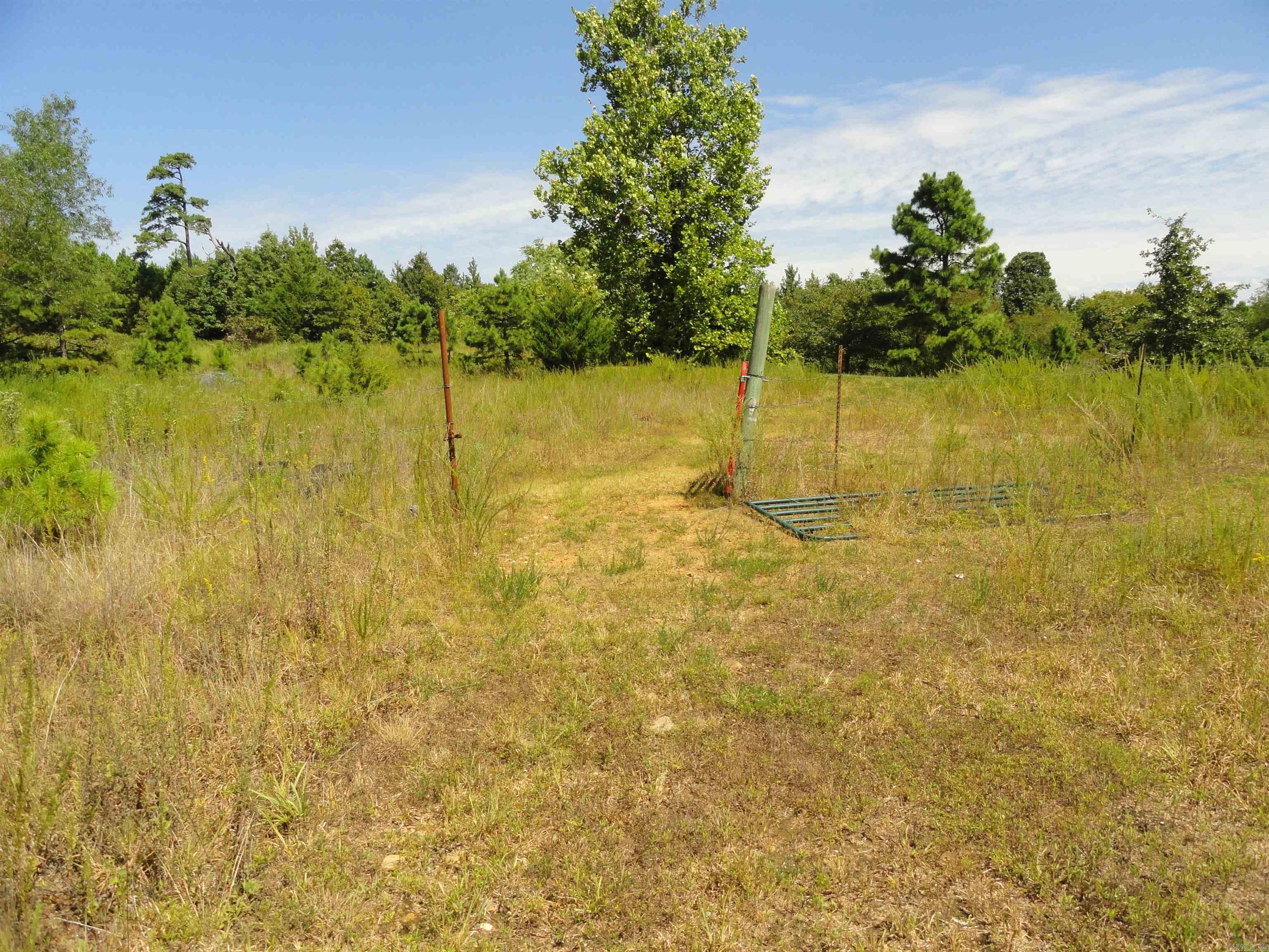 878 Harry Brown Road Leslie, AR 72645