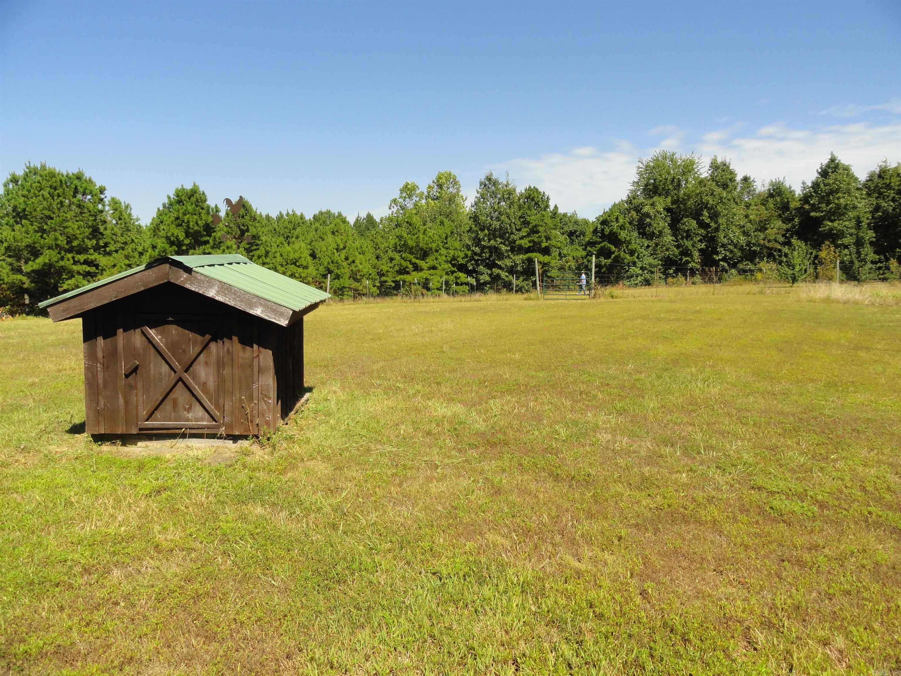 878 Harry Brown Road Leslie, AR 72645