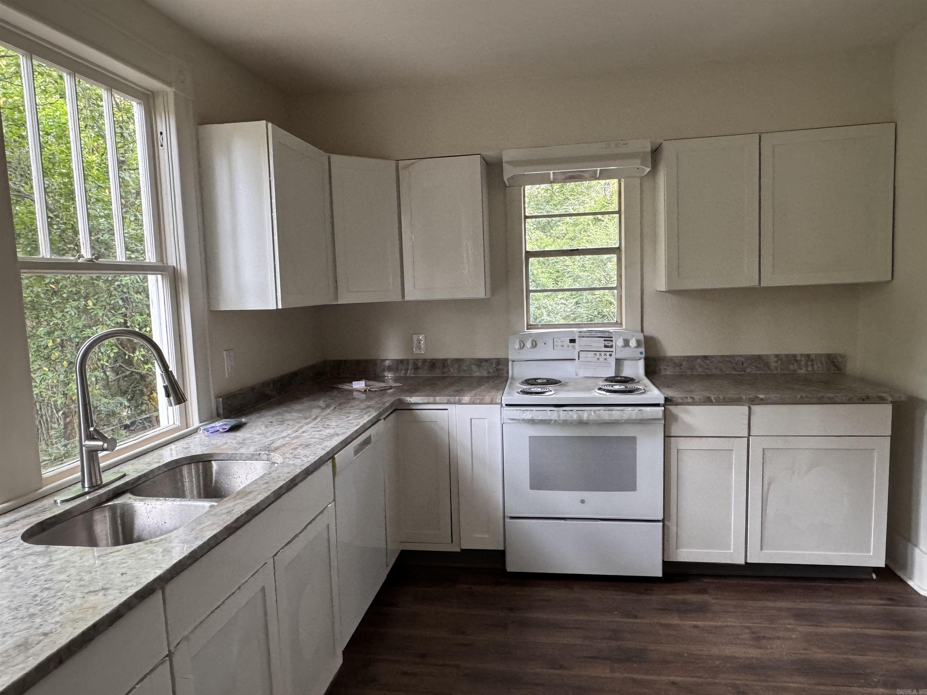 209 Elizabeth Terrace Hot Springs, AR 71901