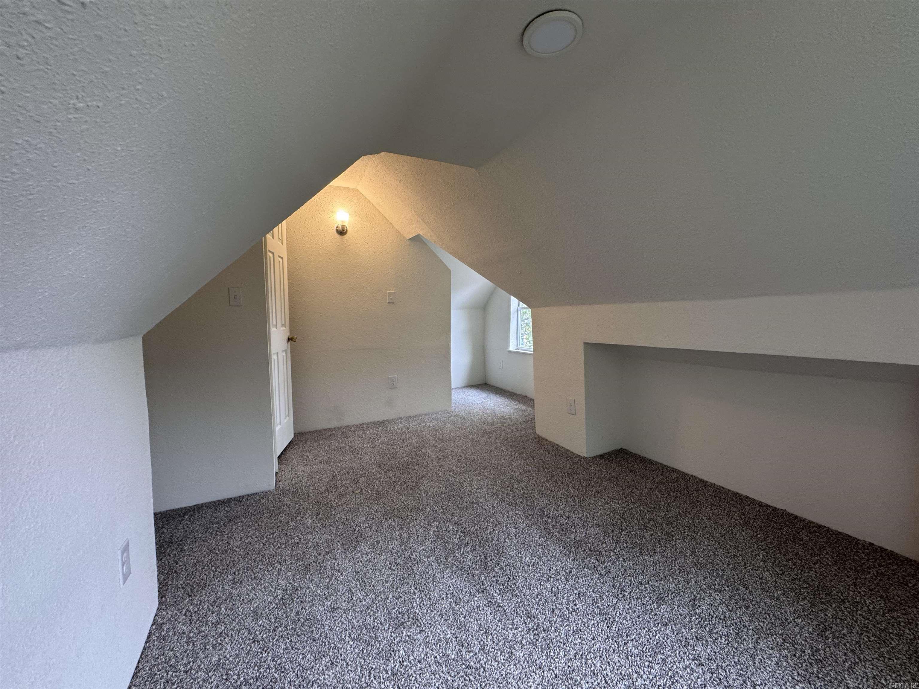 209 Elizabeth Terrace Hot Springs, AR 71901