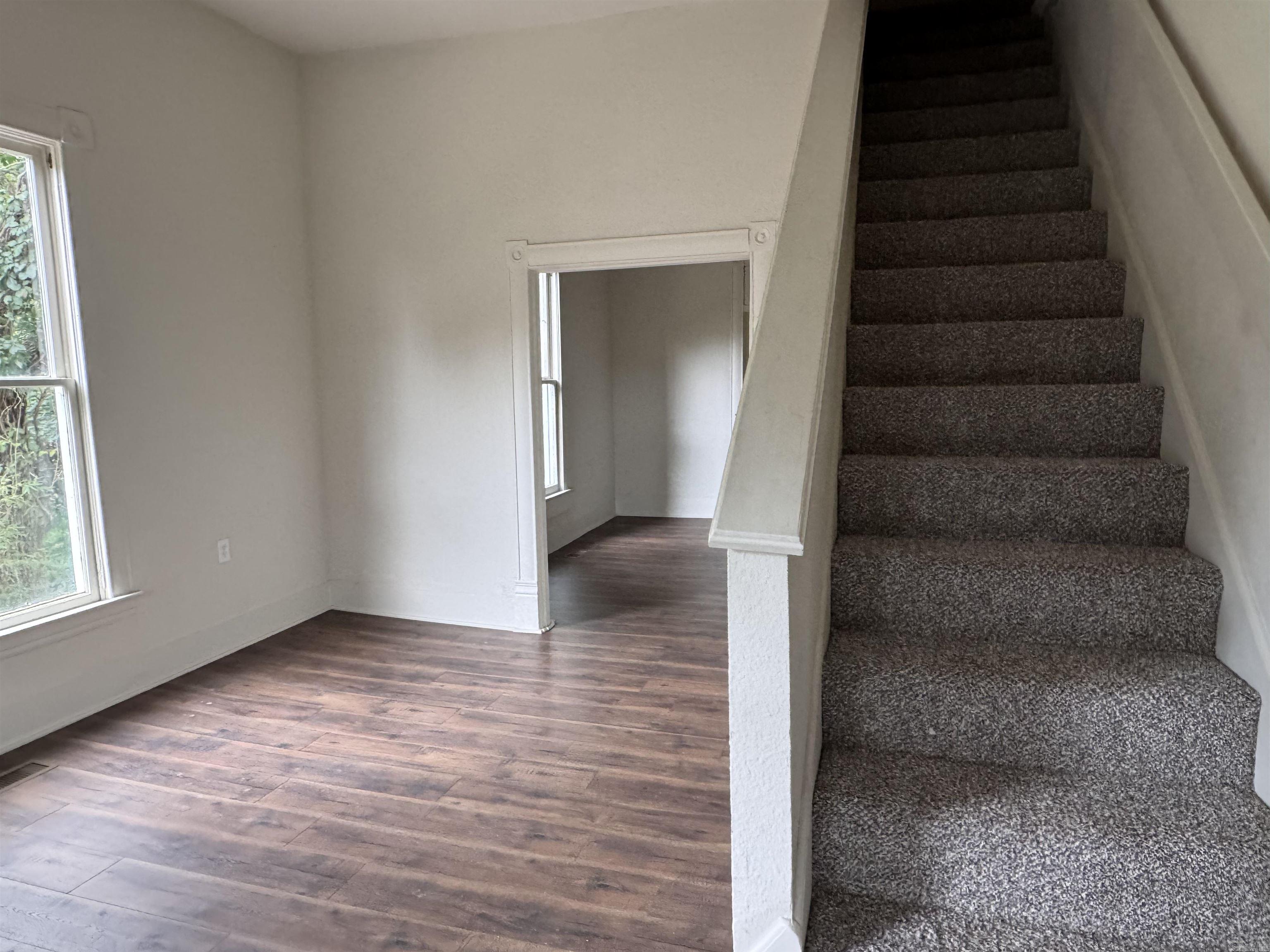 209 Elizabeth Terrace Hot Springs, AR 71901