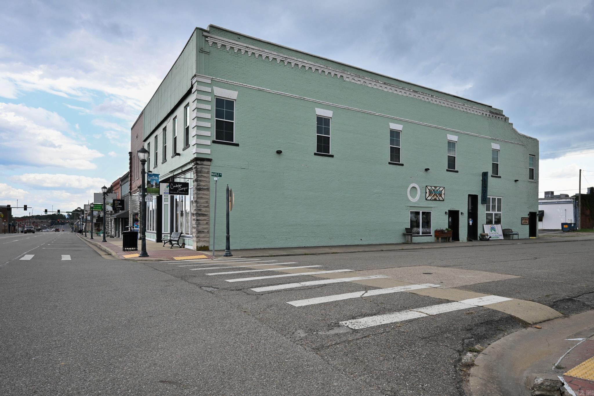 601 Mena St.  Mena, AR