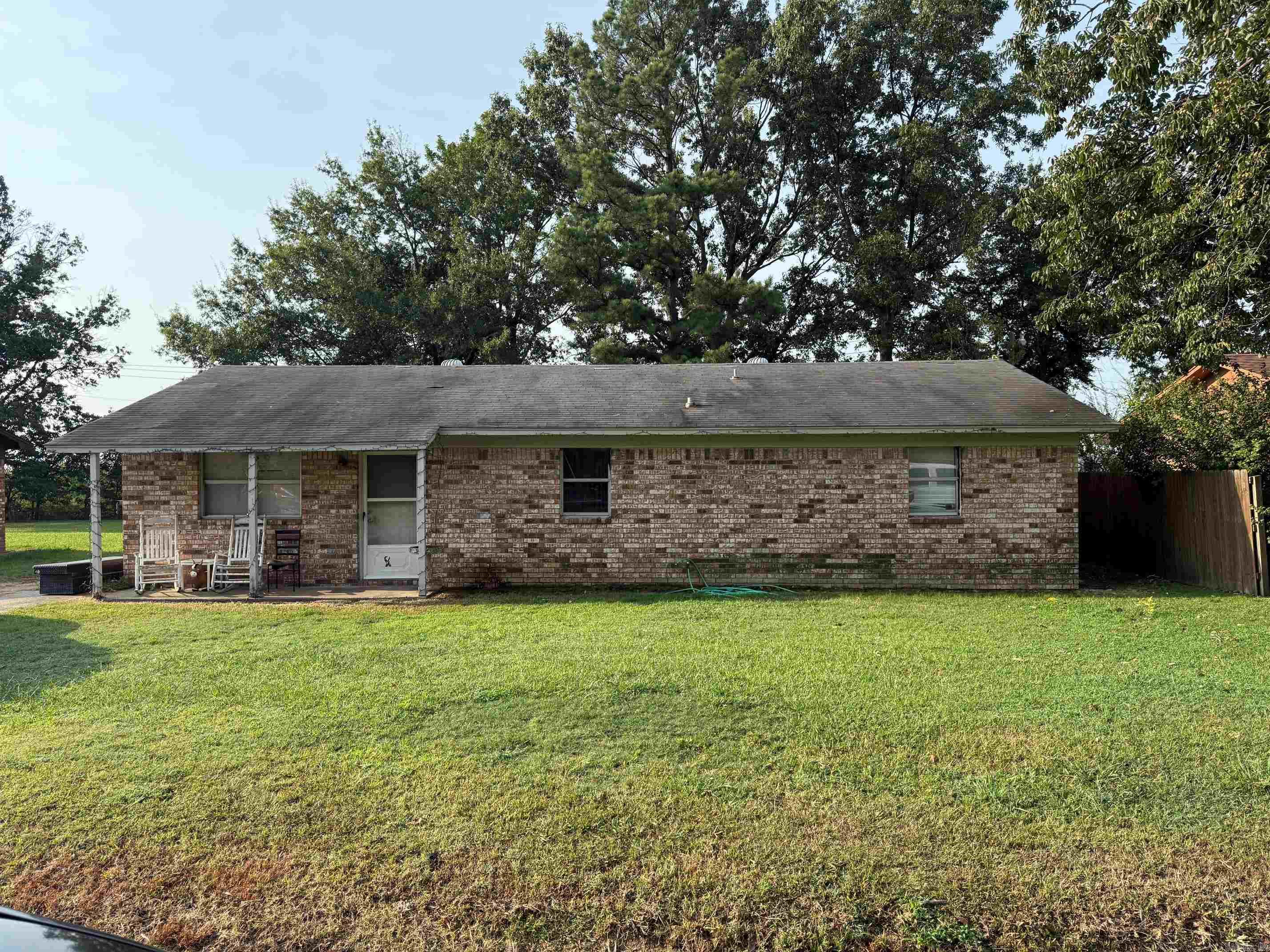 313  Teresa  Lonoke, AR