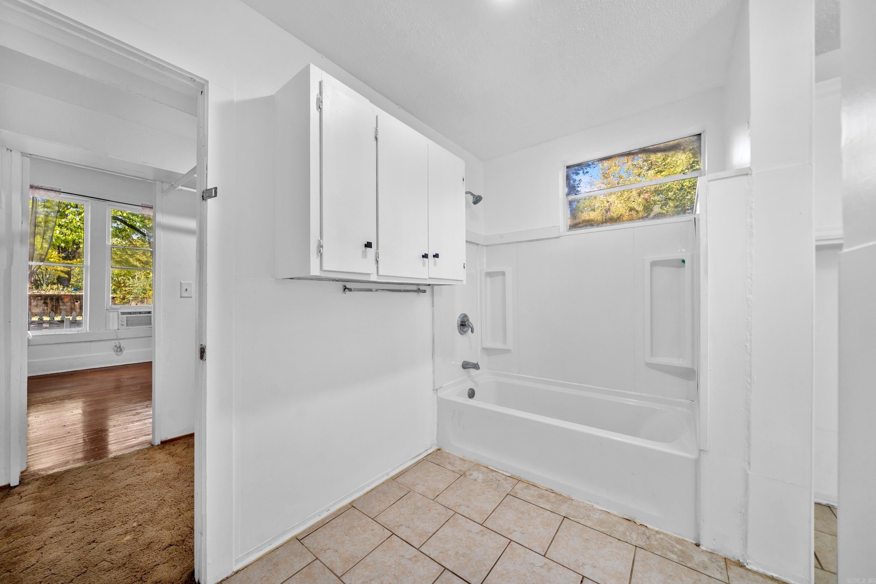 216 Elizabeth Terrace Hot Springs, AR 71901