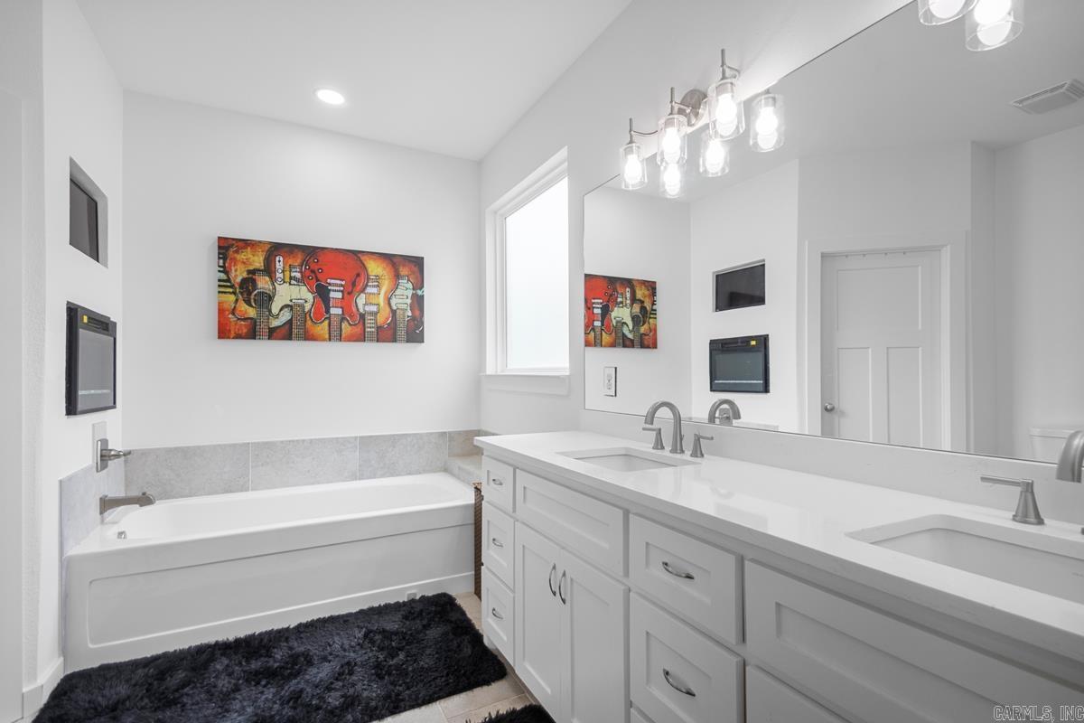 3119 S Gaines St  Little Rock, AR