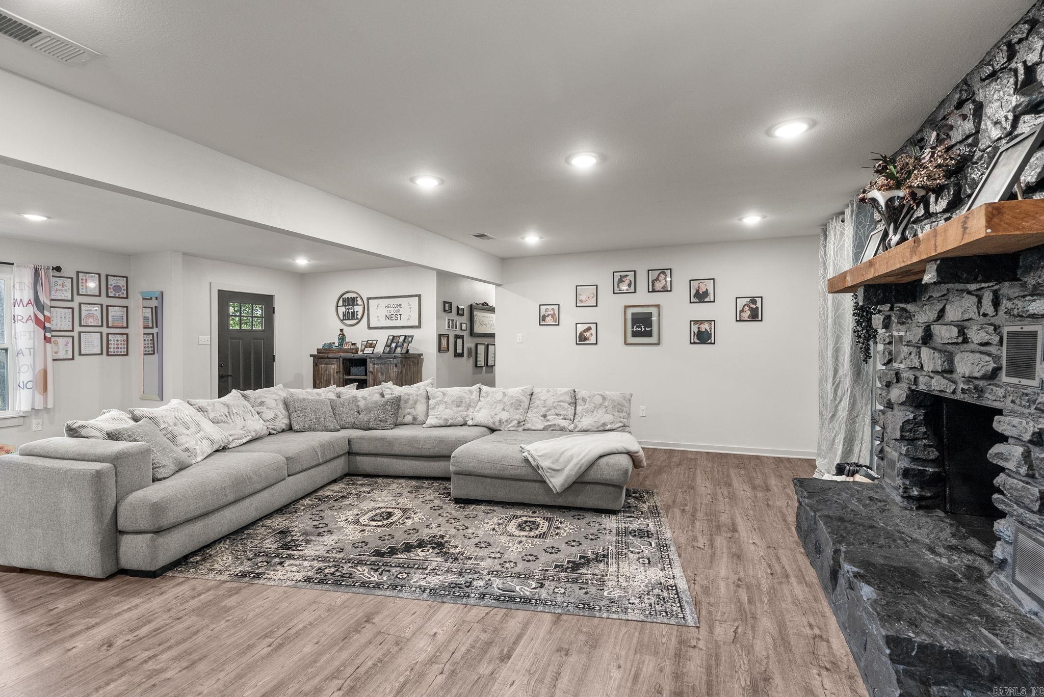 50 White Oak Drive Conway, AR 72034