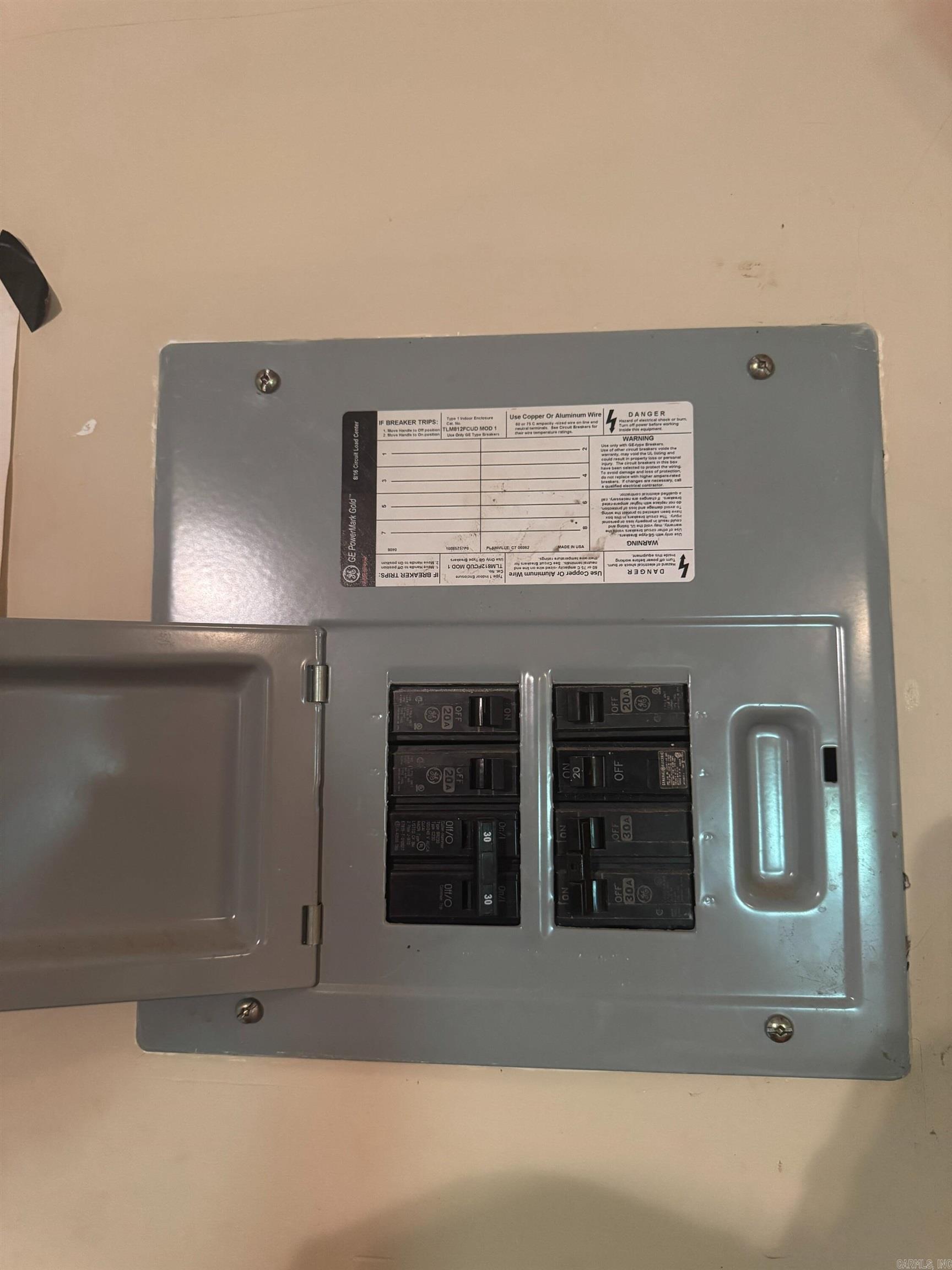 1806 County Rd 150  Augusta, AR