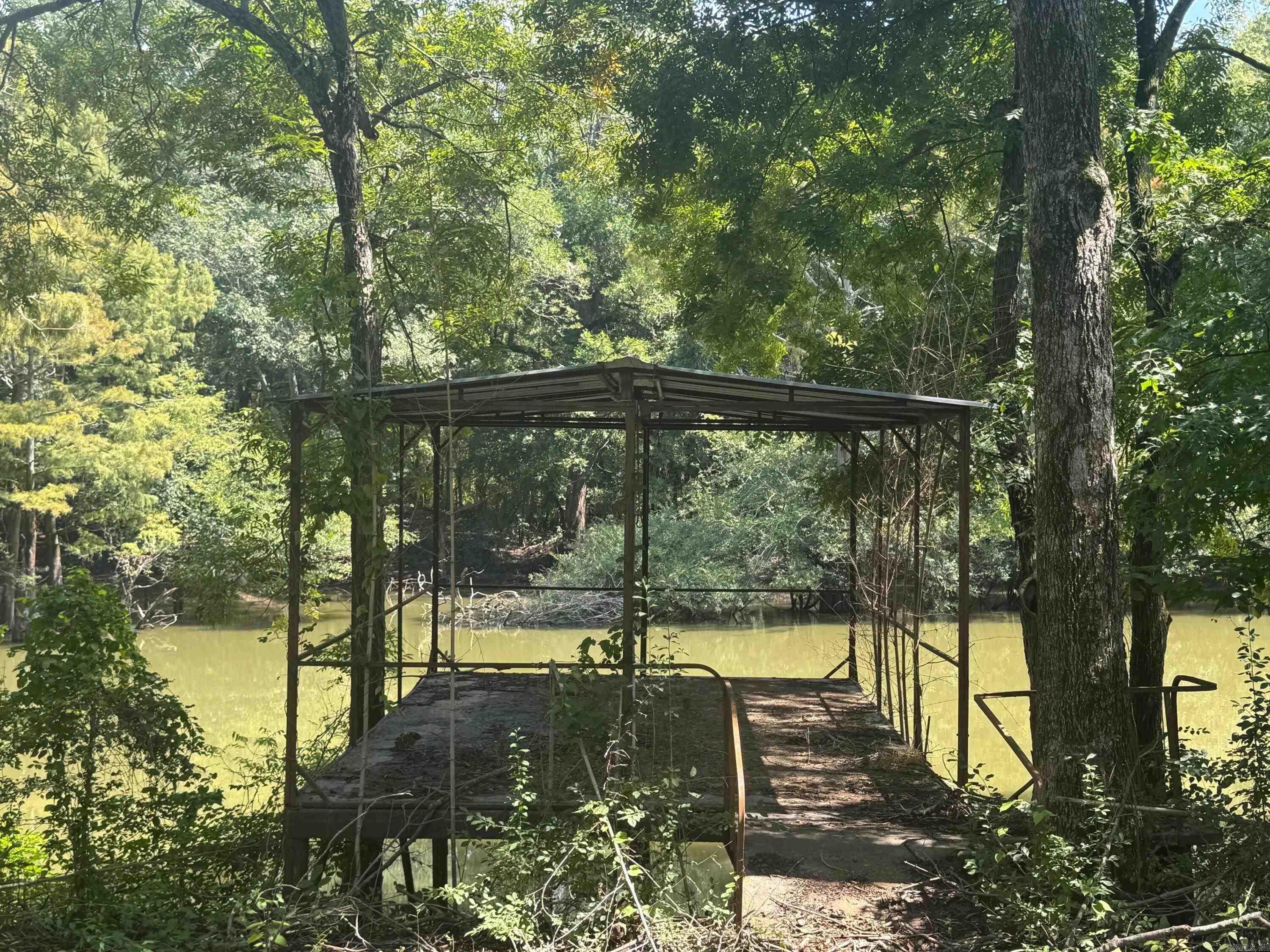 1806 County Rd 150  Augusta, AR