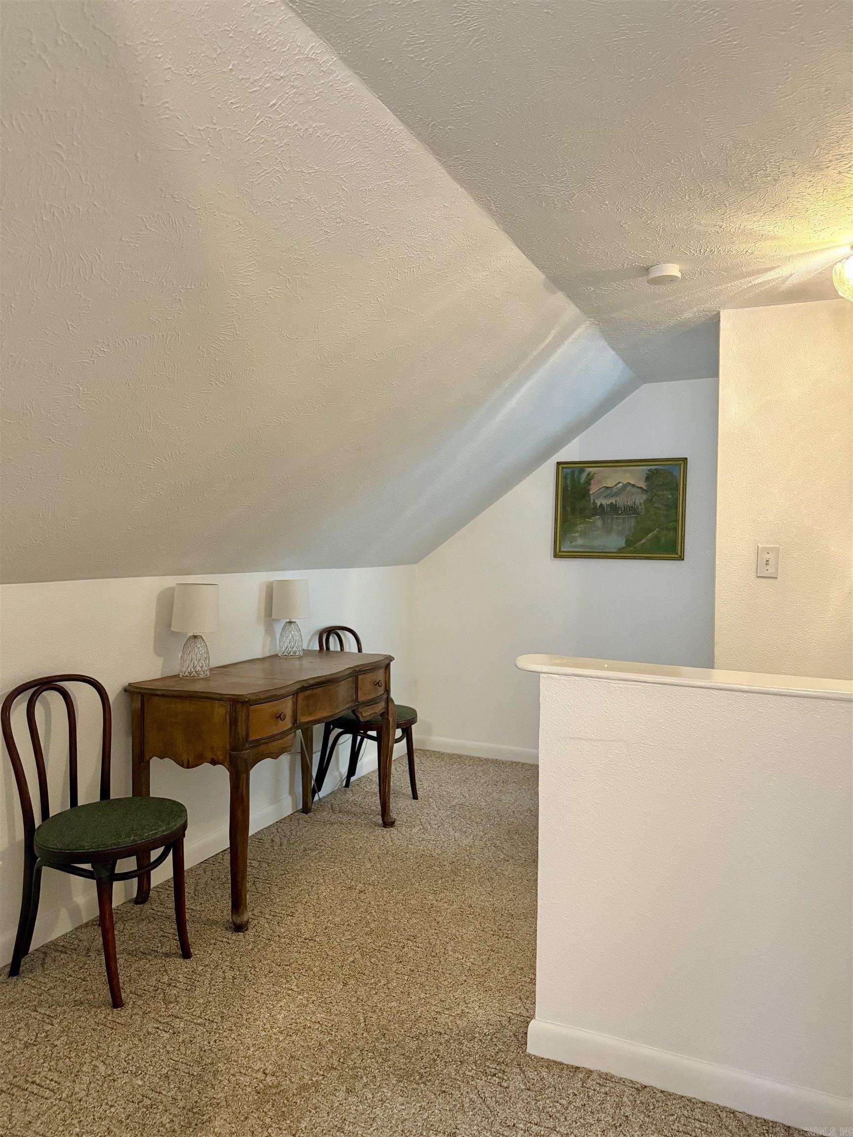 100 Iris  Drasco, AR