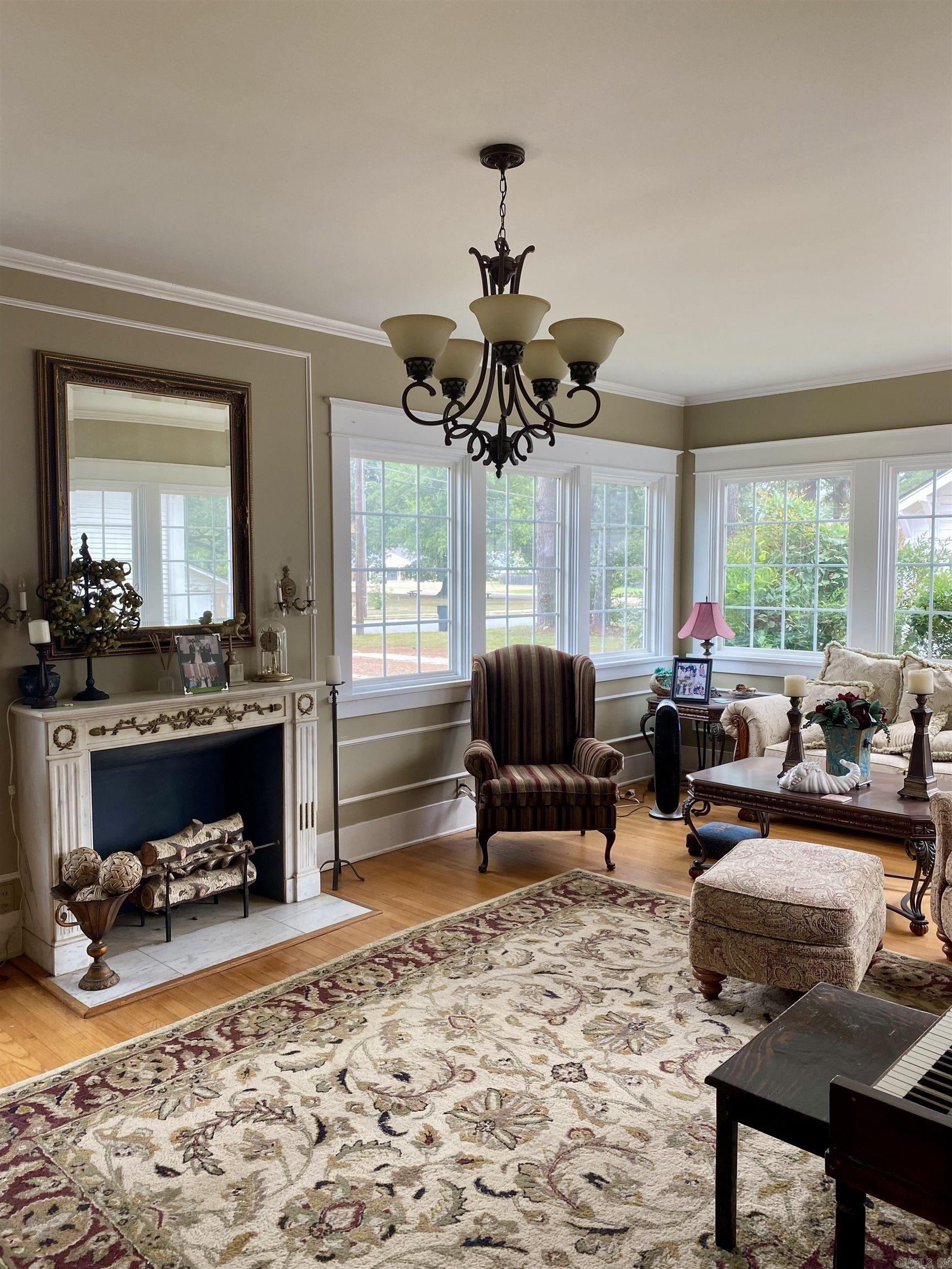 307 W Pine  Warren, AR