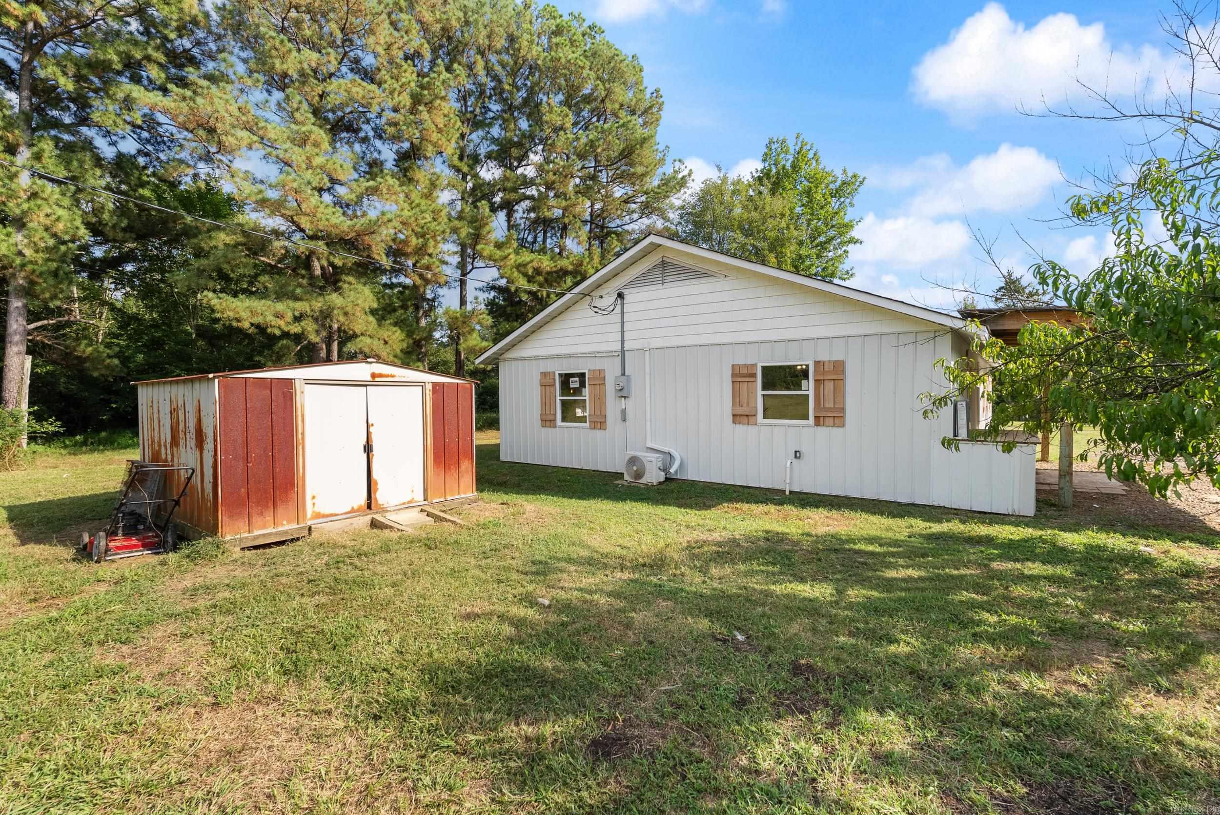 44 Sinai Road Conway, AR 72032