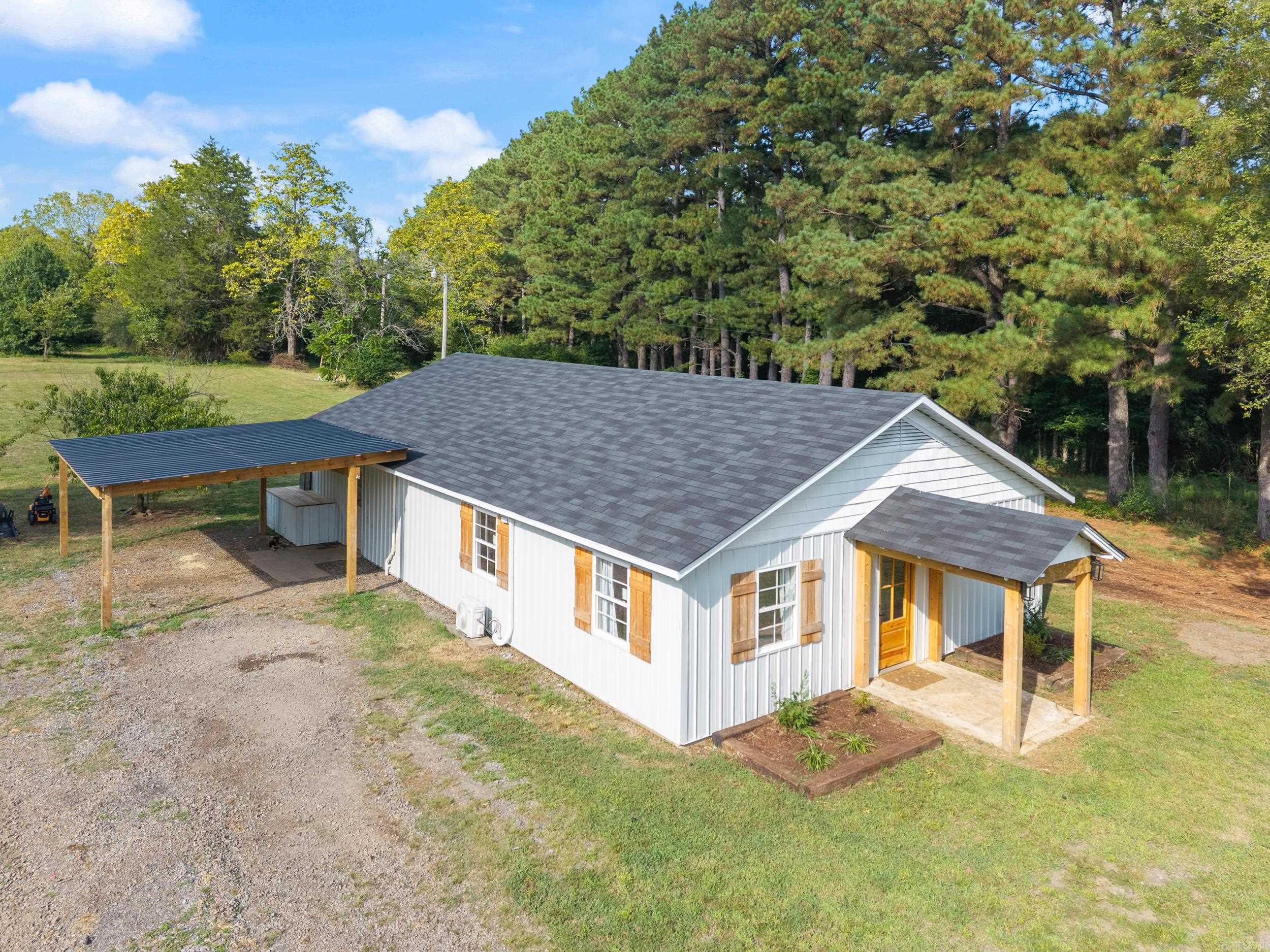 44 Sinai Road Conway, AR 72032