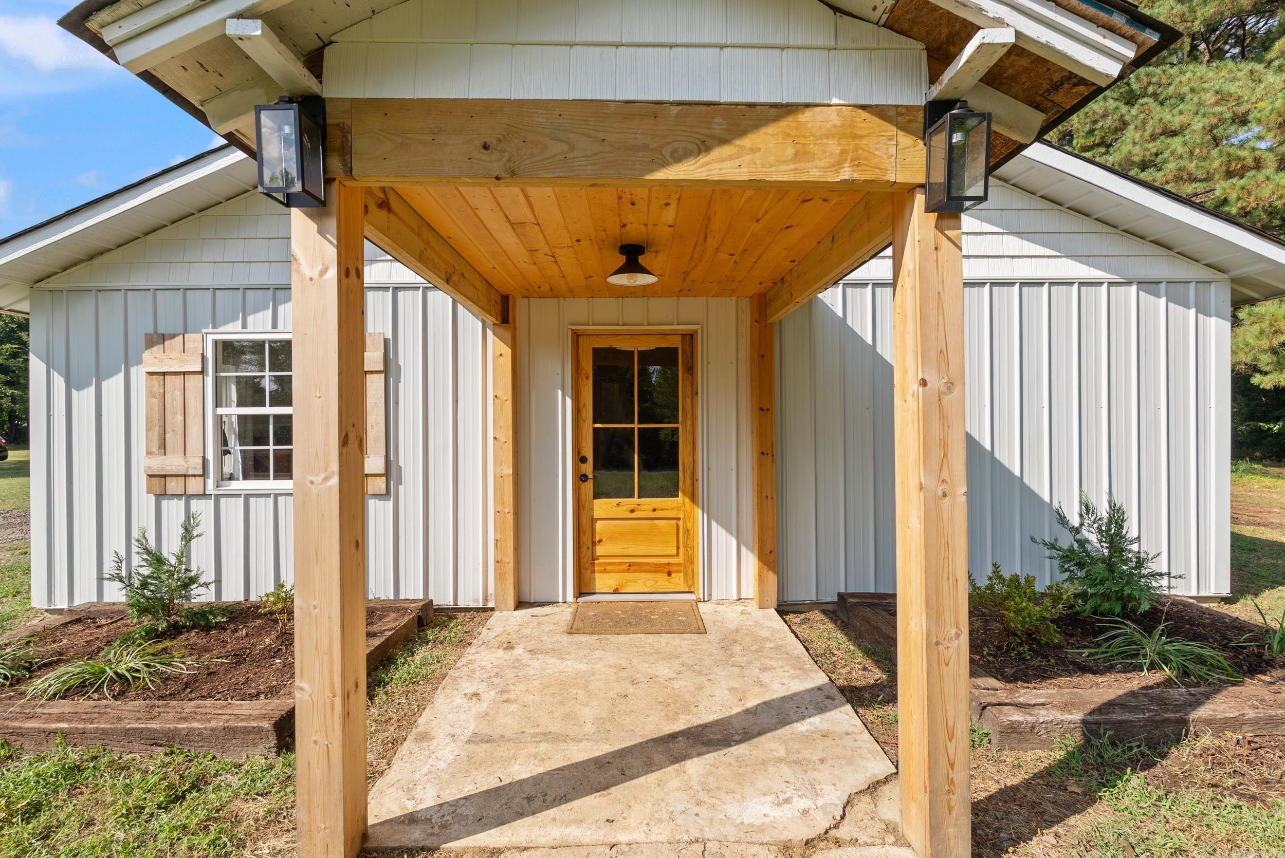 44 Sinai Road Conway, AR 72032