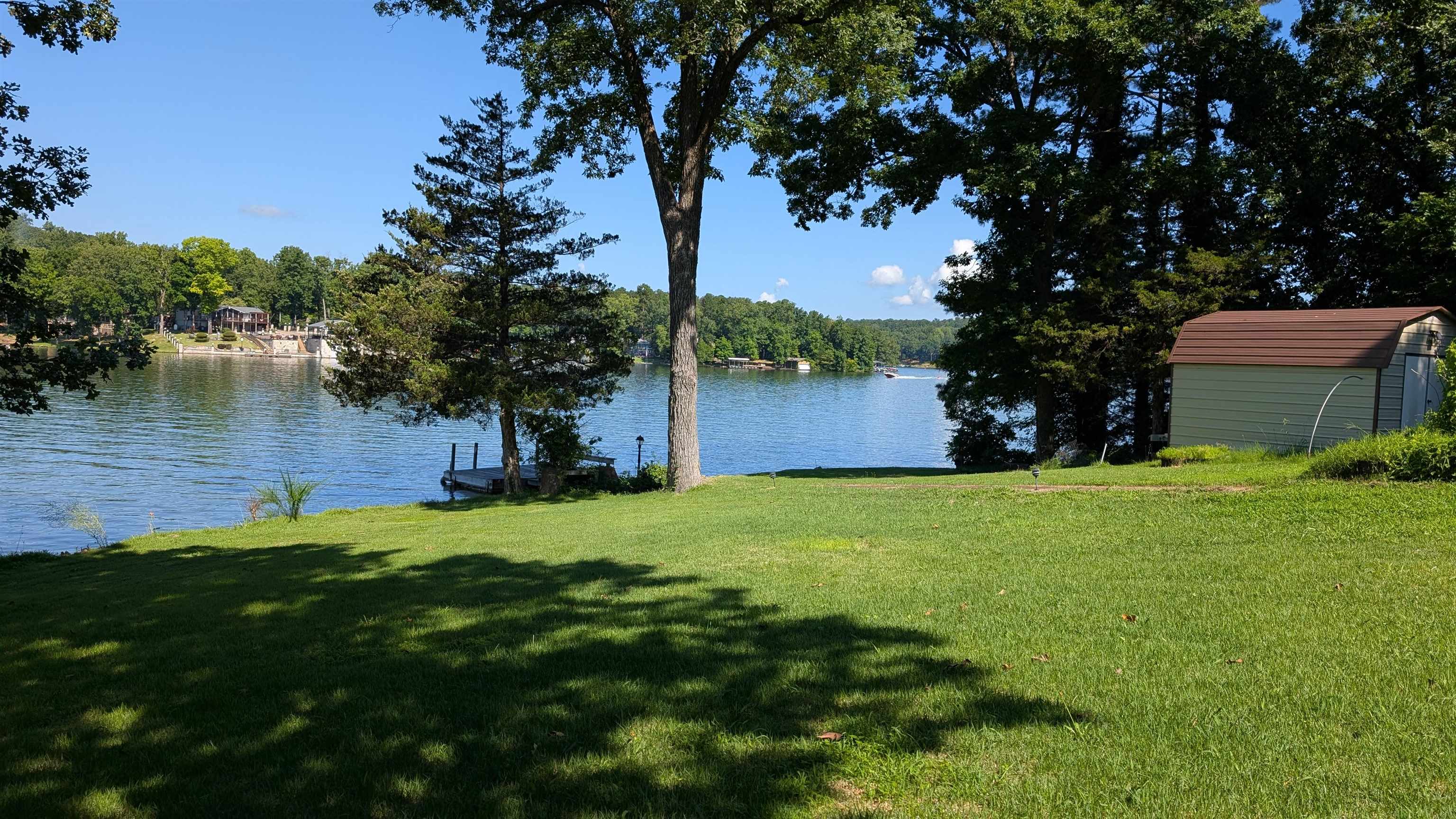 129 Iroquois Drive Cherokee Village, AR 72529