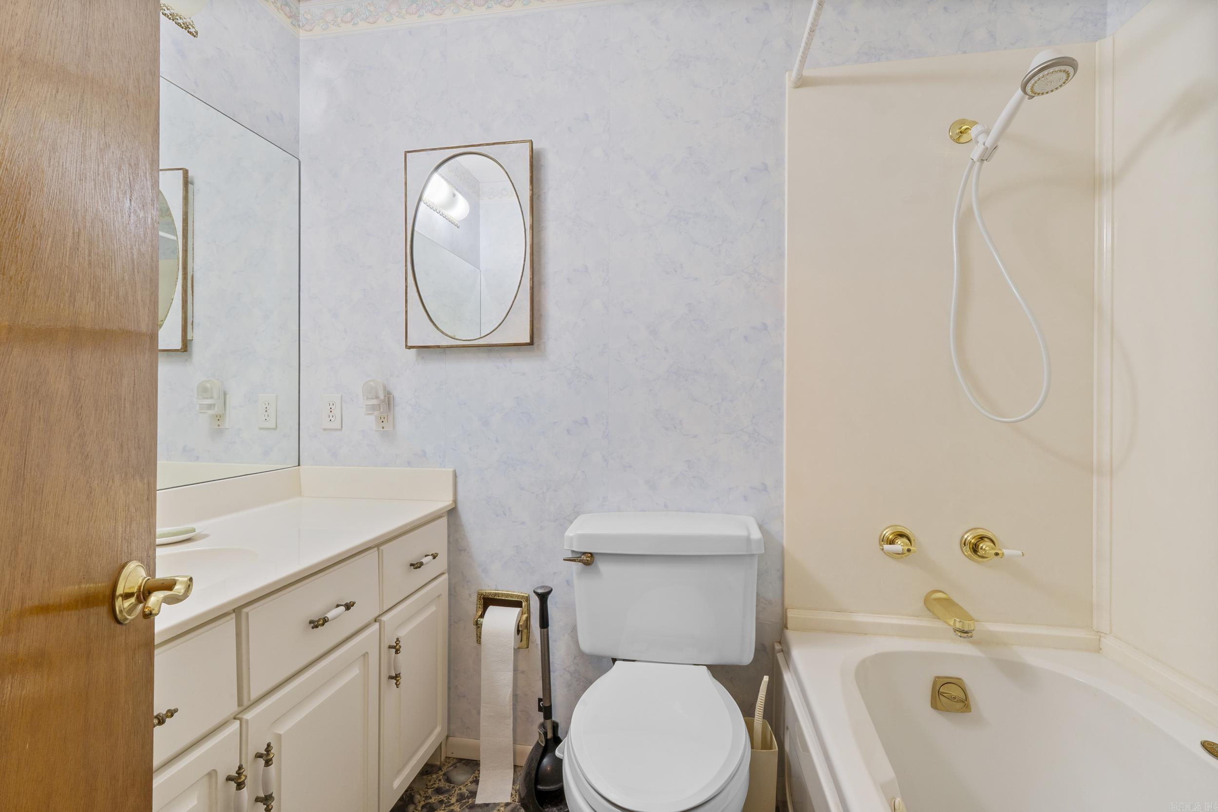 5123 Hwy 62 East  Mountain Home, AR