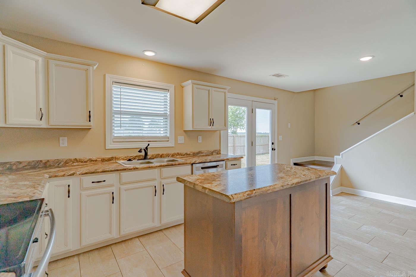 501 Emily Lane  Harrisburg, AR