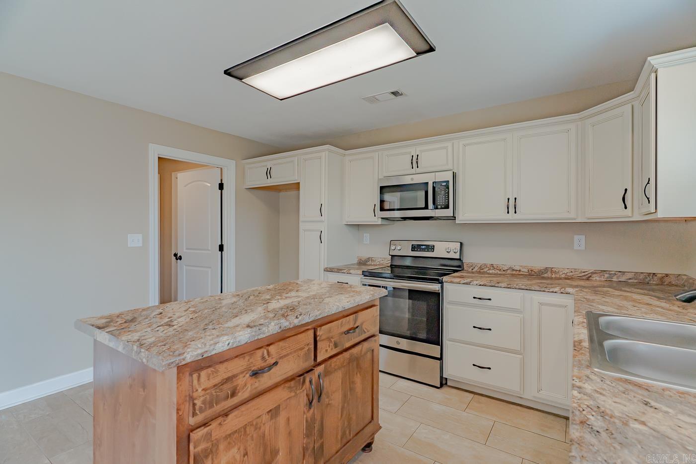 501 Emily Lane  Harrisburg, AR