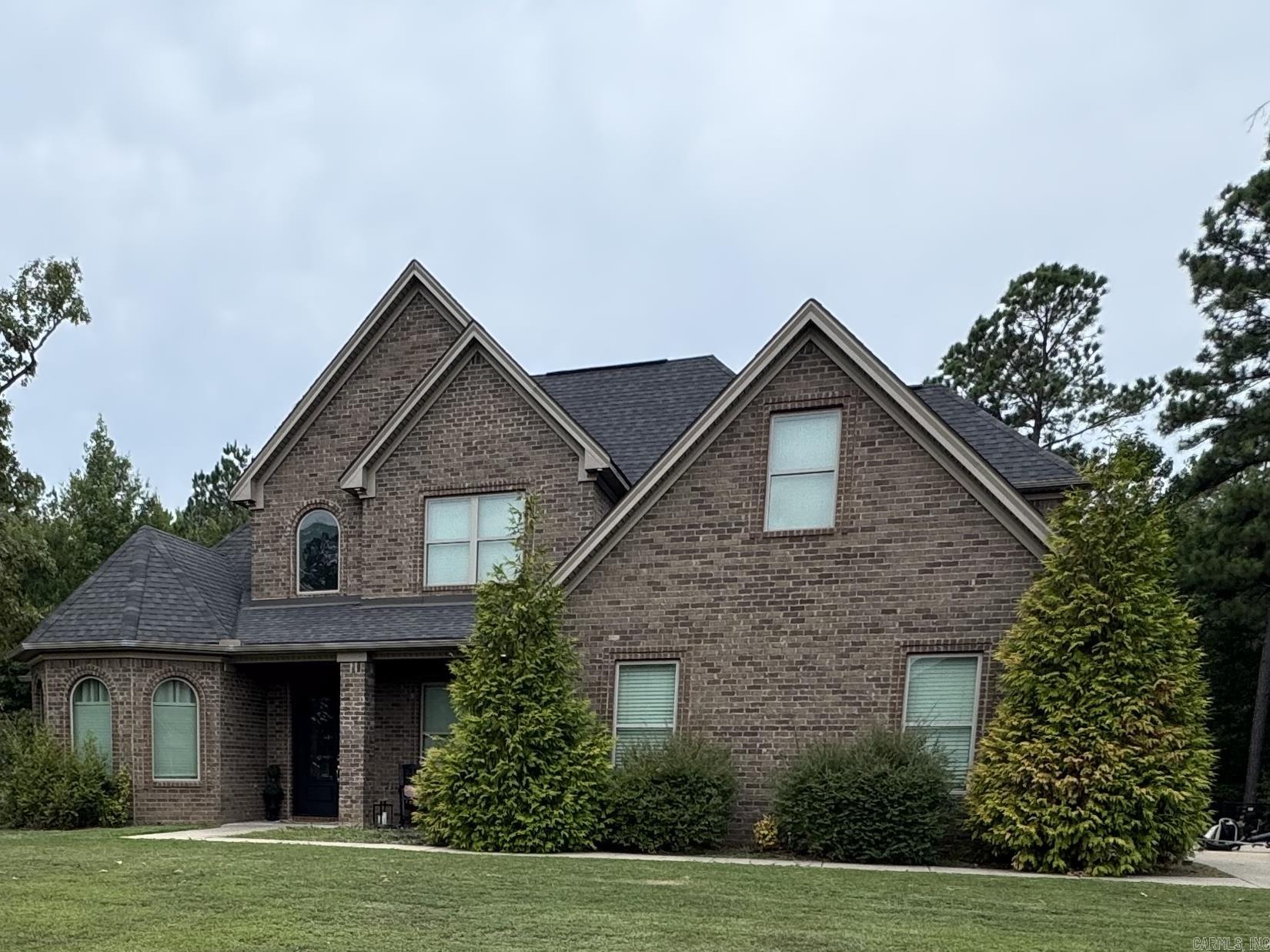 116  CARRIAGE COURT  White Hall, AR
