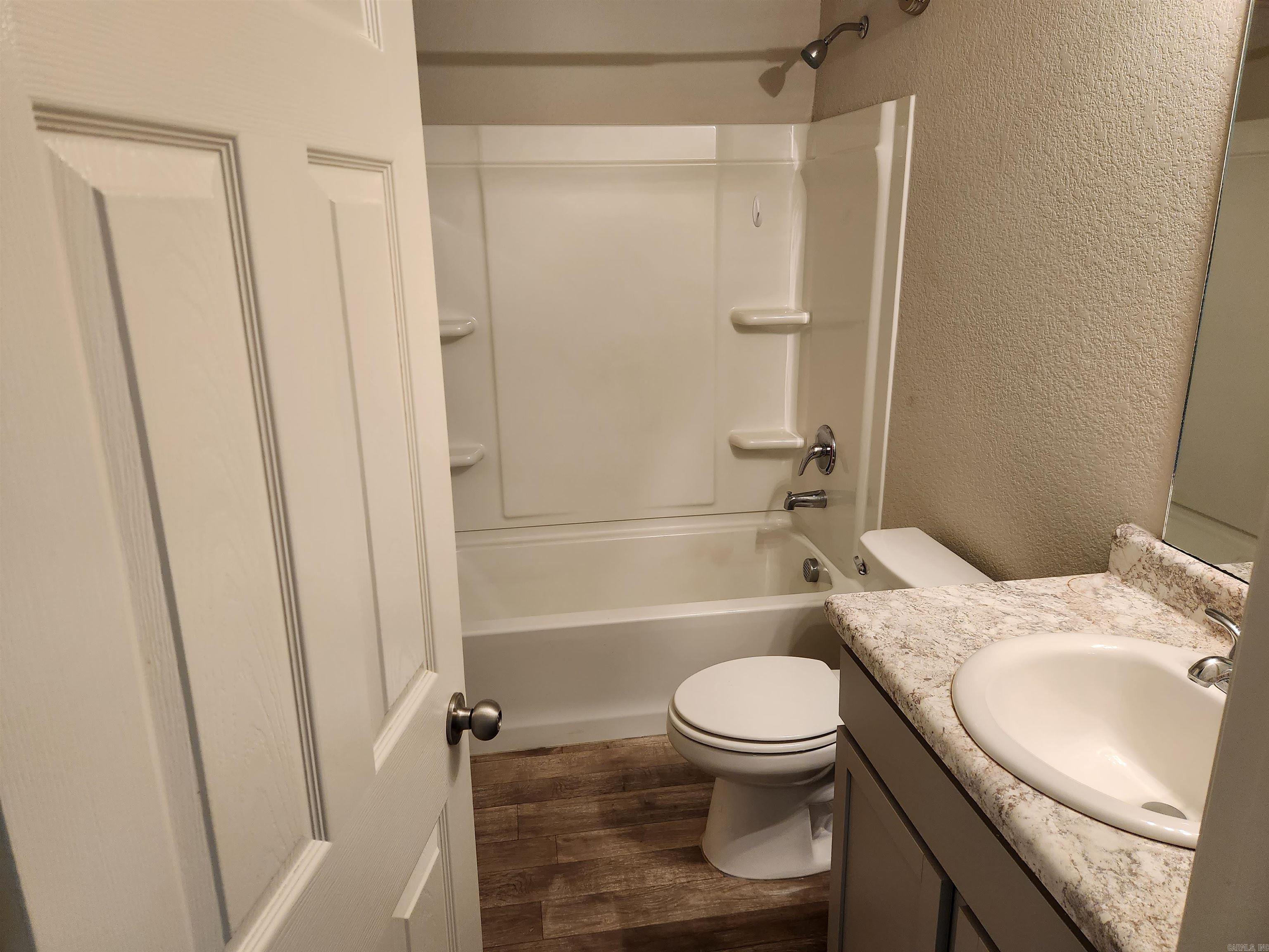 31 Avant Garde Dr Little Rock, AR 72204