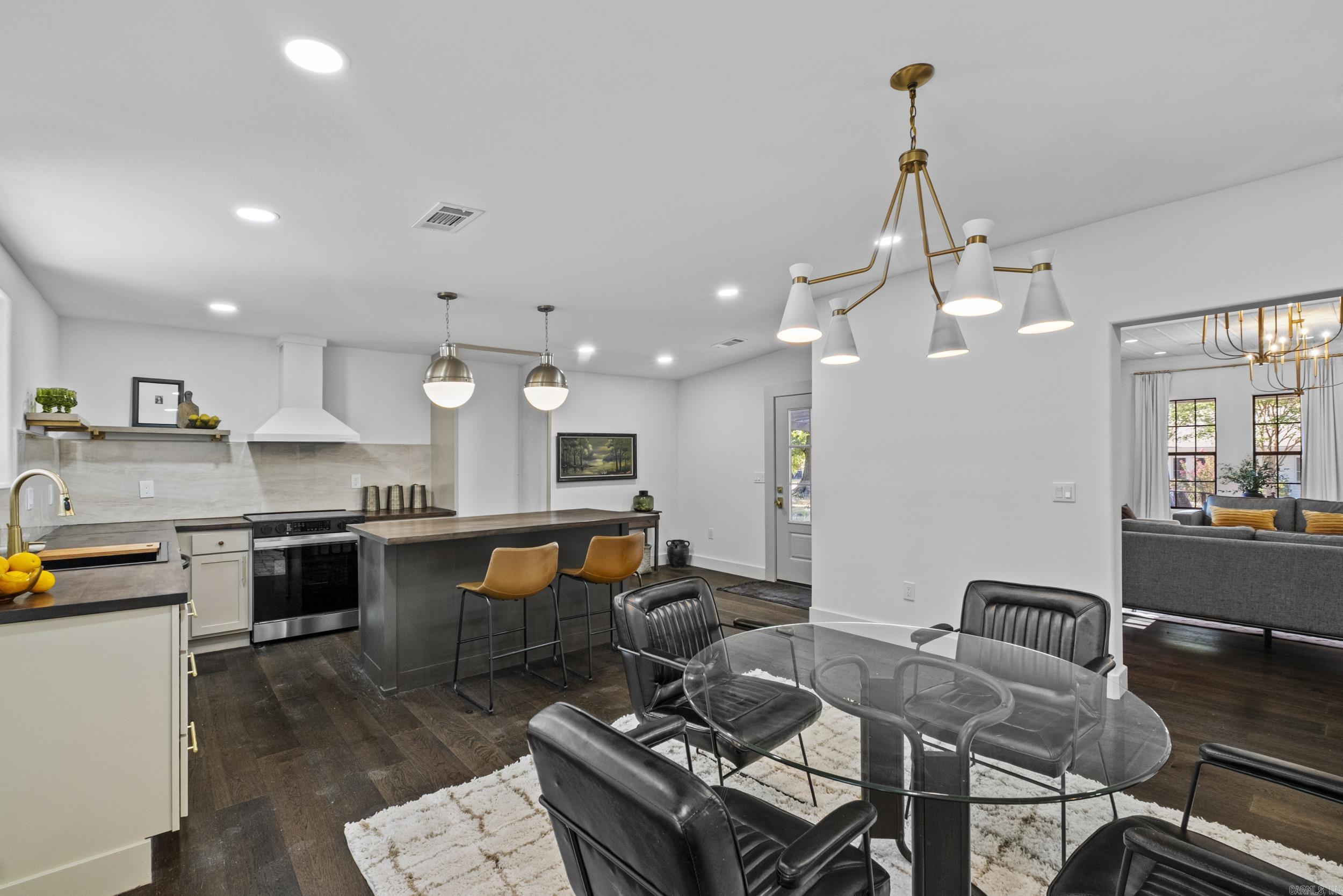 300 W High St Sheridan, AR 72150