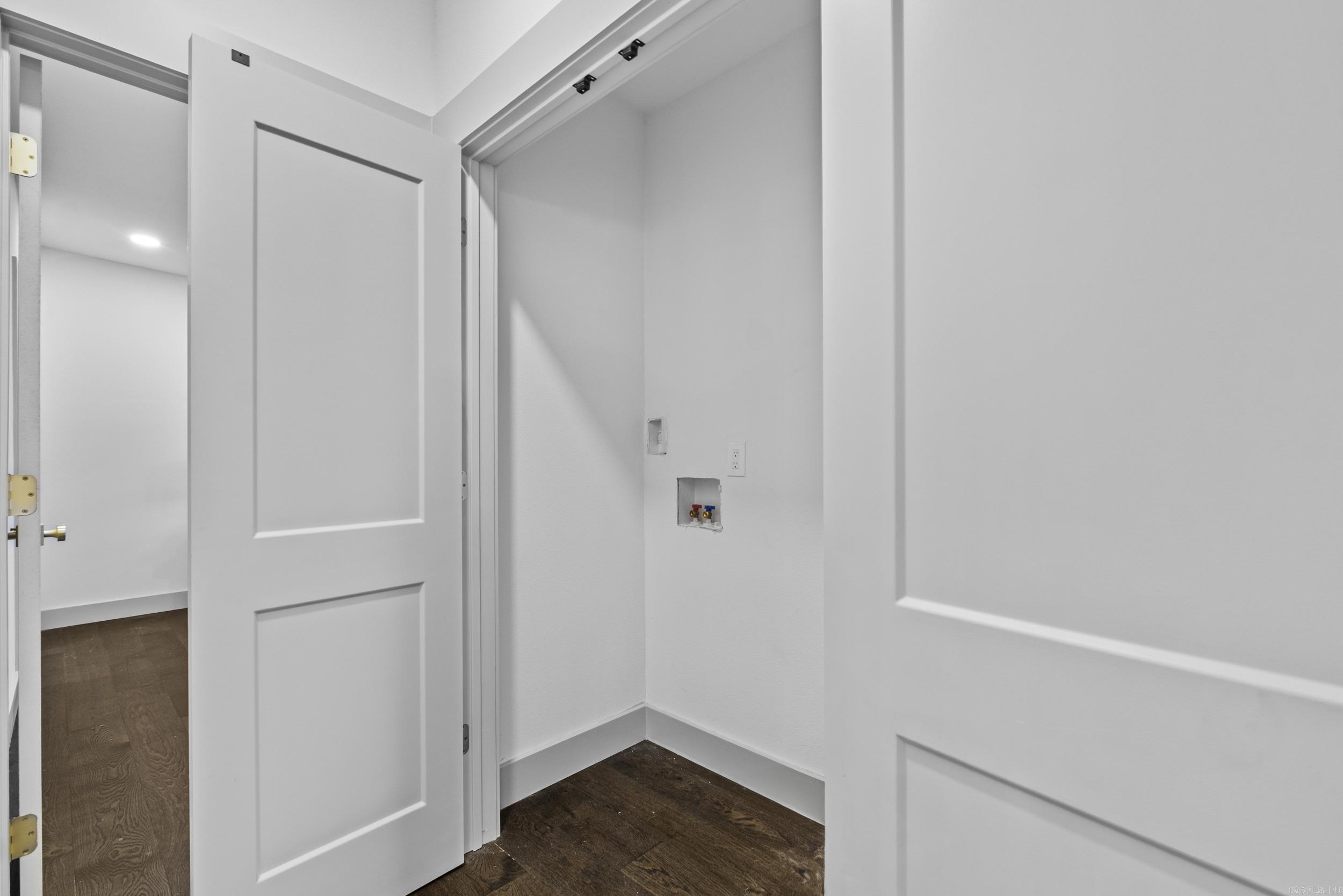 300 W High St Sheridan, AR 72150