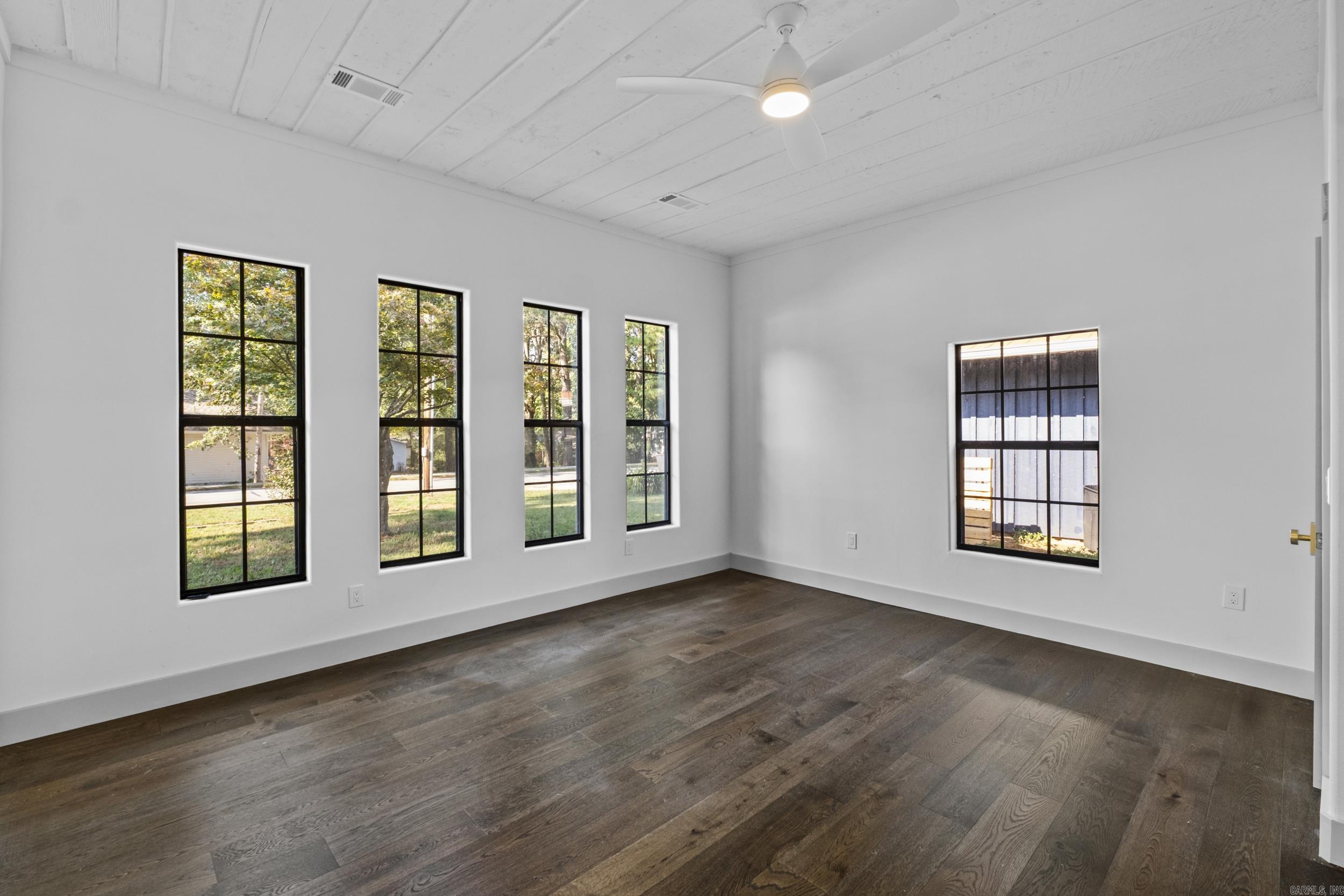 300 W High St Sheridan, AR 72150