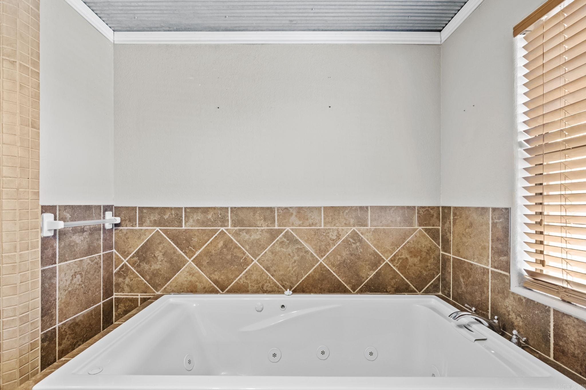 1580 & 1582 Ridge  El Paso, AR