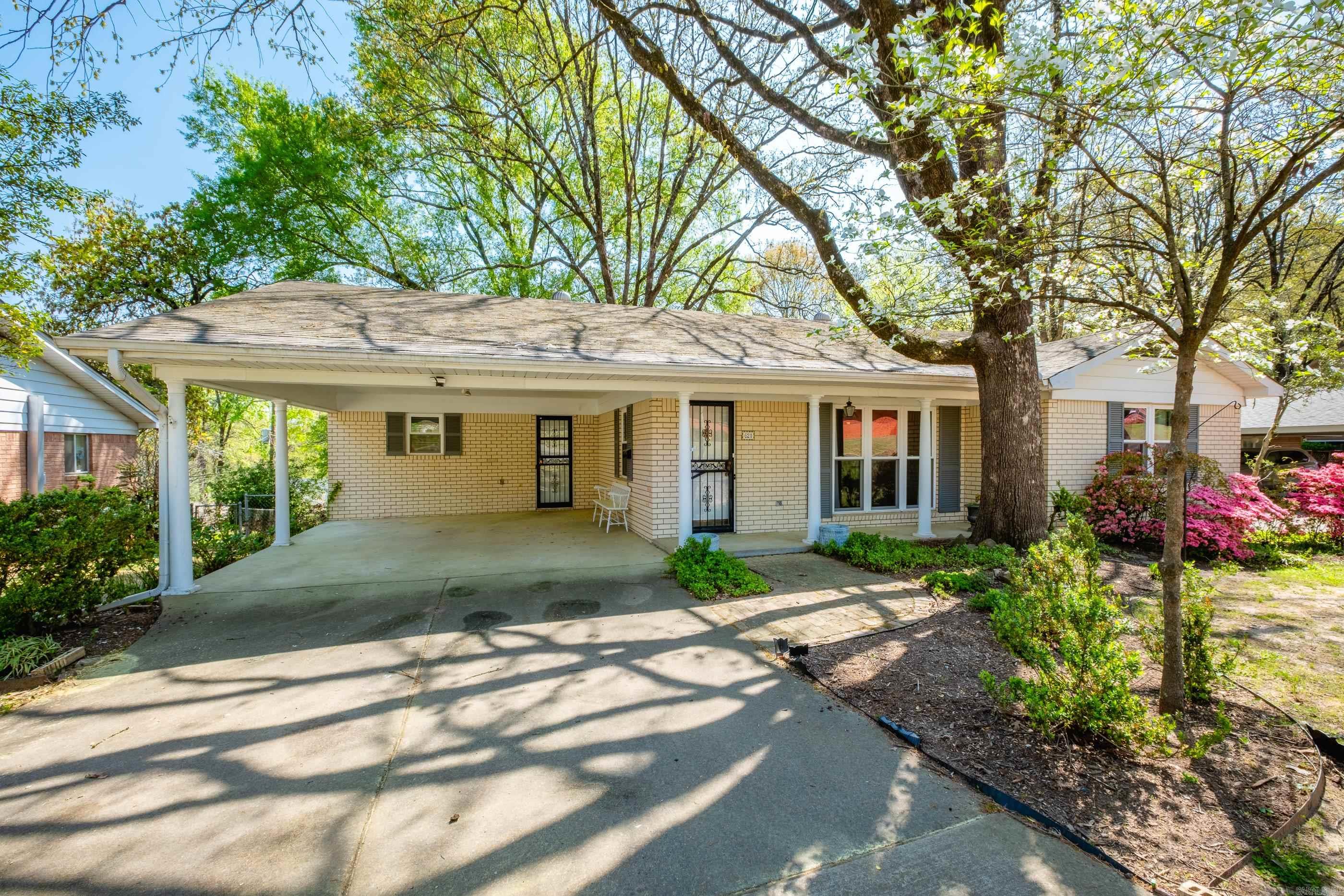 621 McAdoo  Little Rock, AR