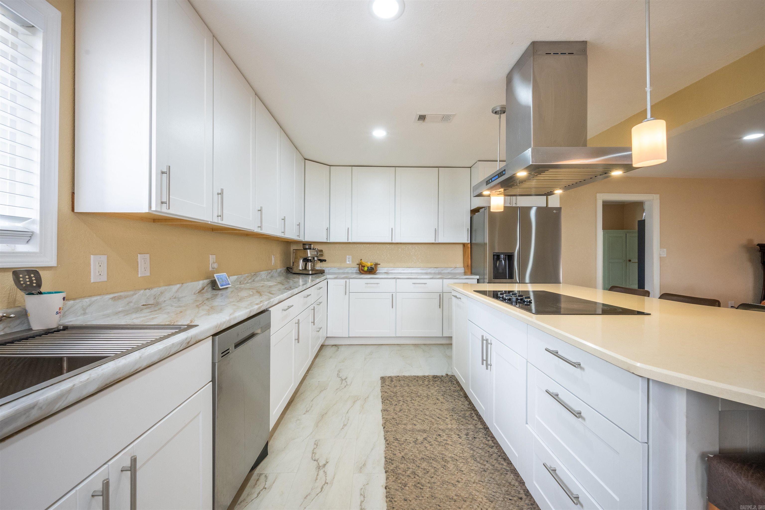 131 Siler Bradford, AR 72020