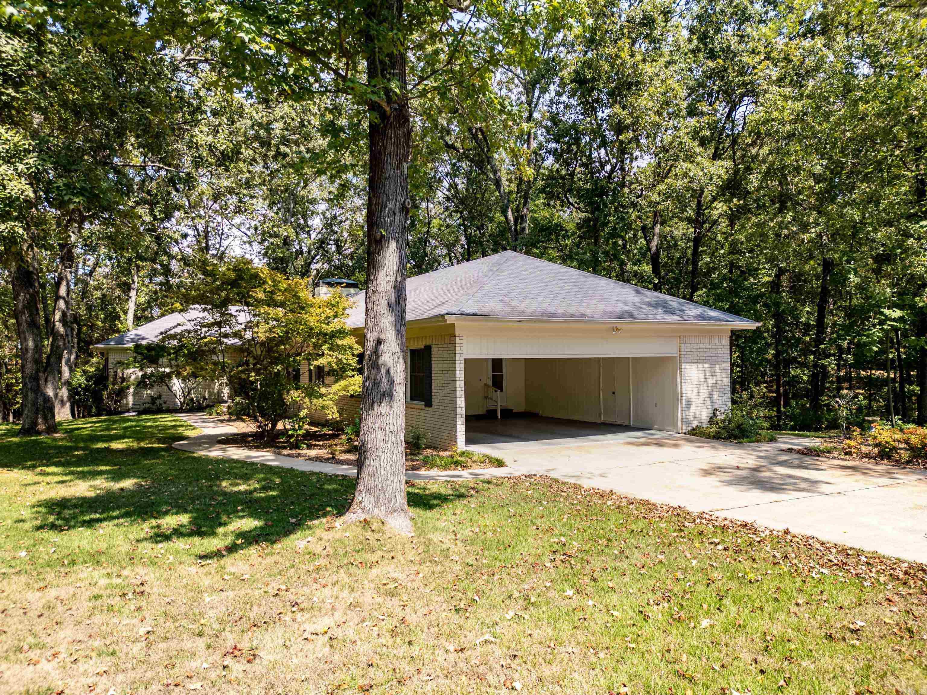 1104 Wildwood Ln.  Heber Springs, AR