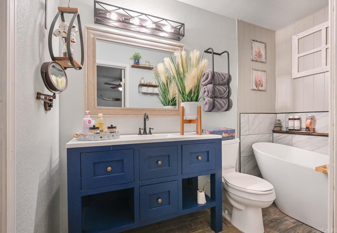 392 Polk Road 46  Mena, AR