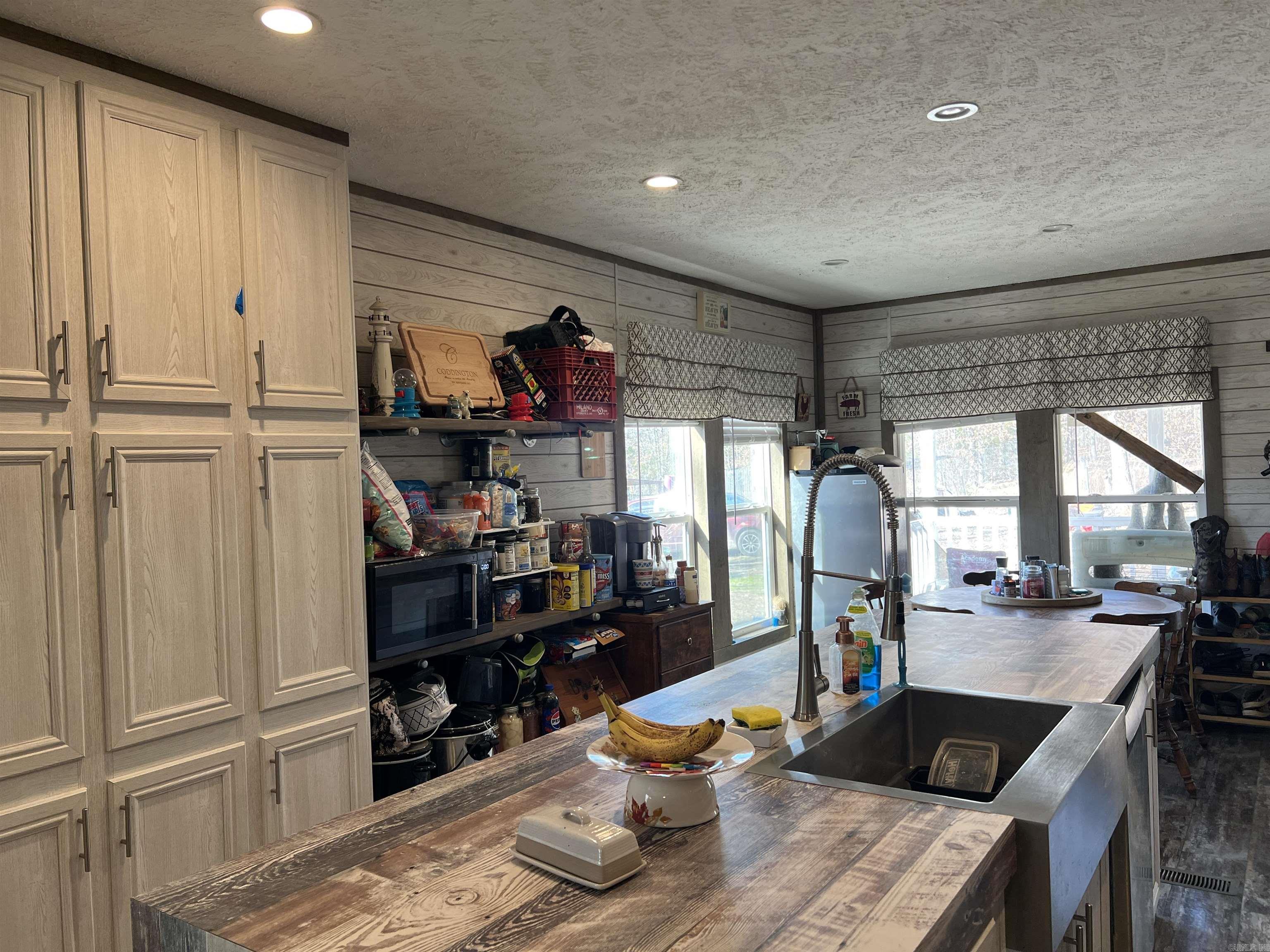 100 Stephens  Imboden, AR