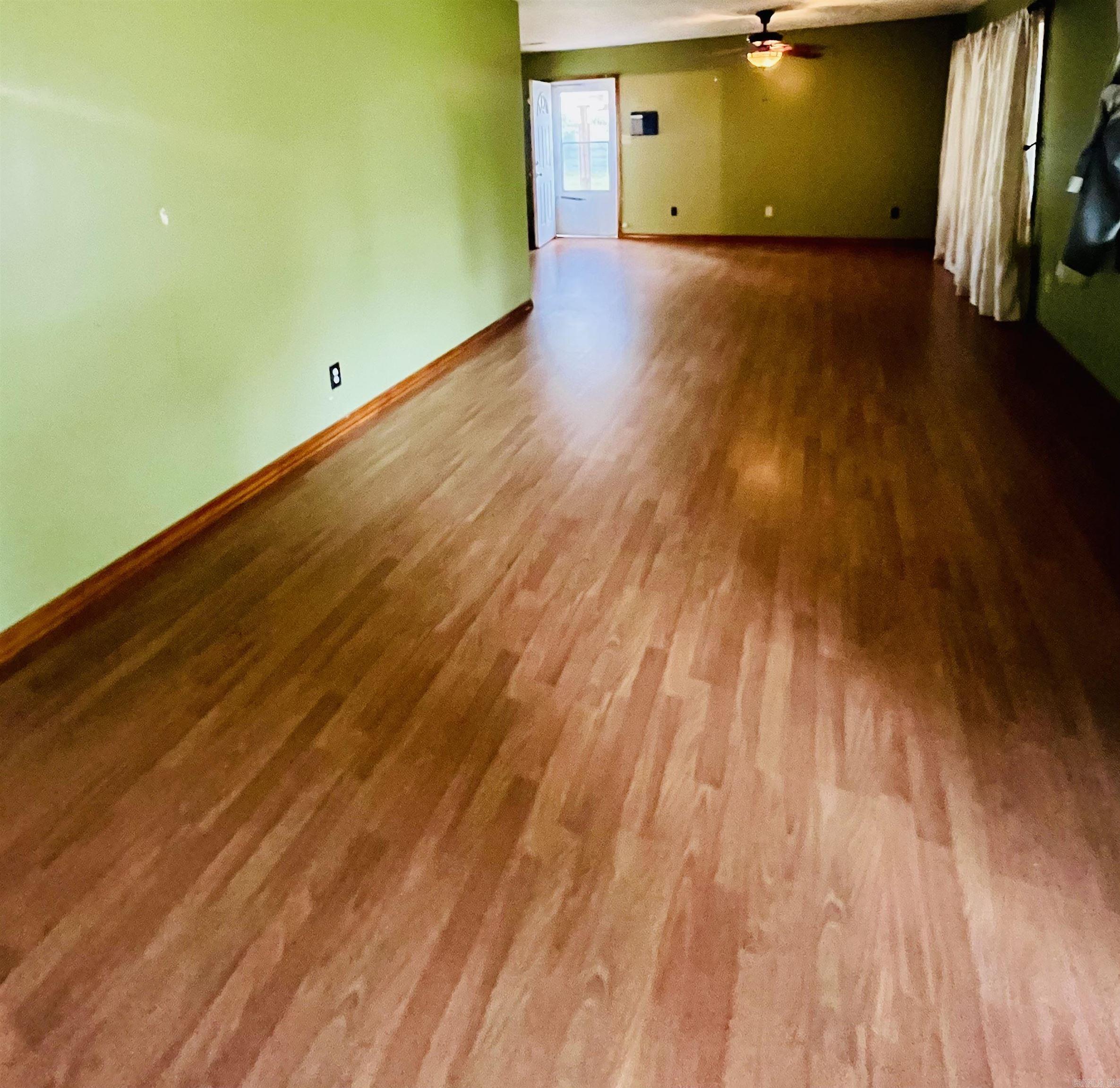 155 Edwards  Clinton, AR