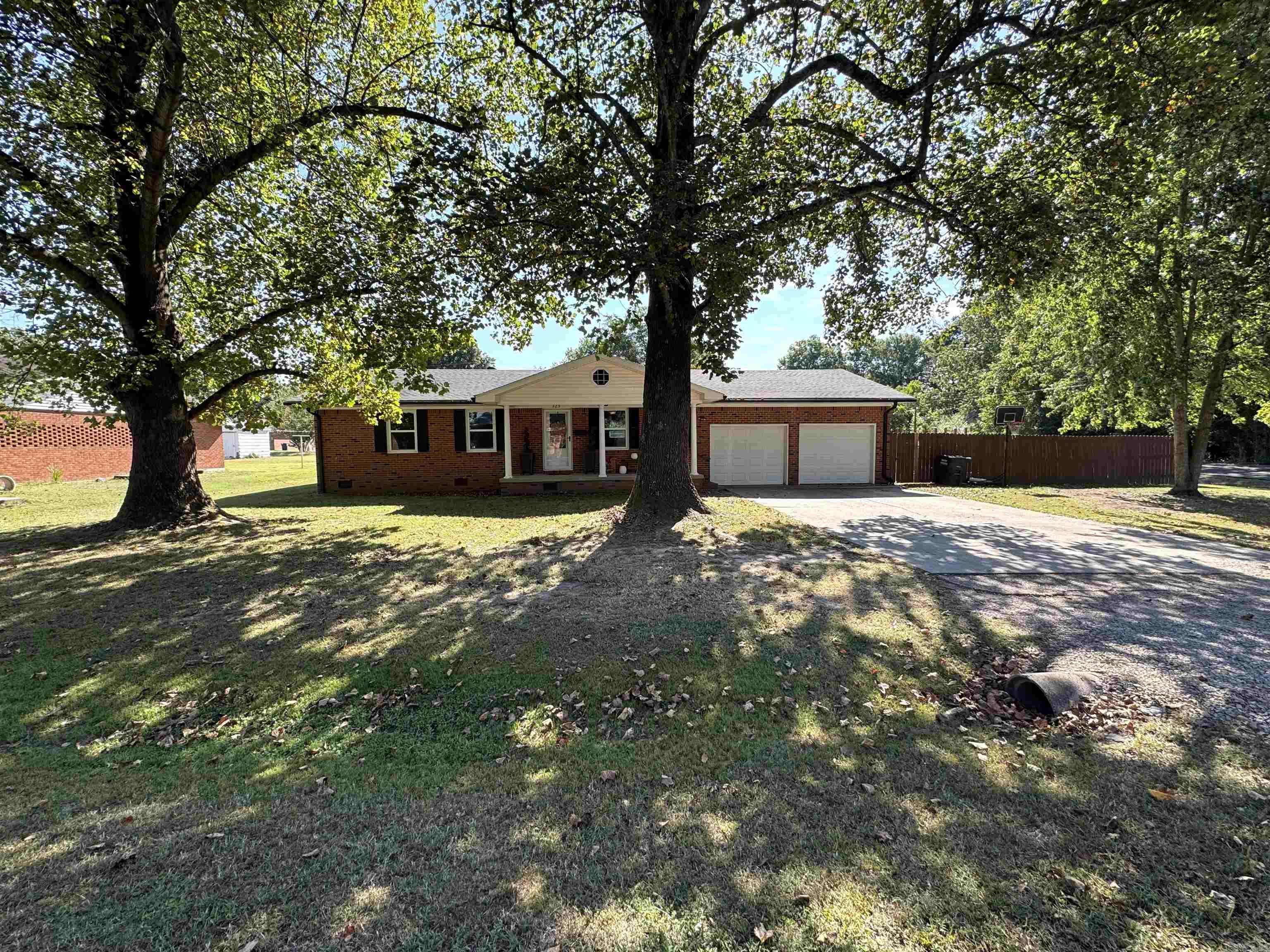 323 Lamb  Piggott, AR
