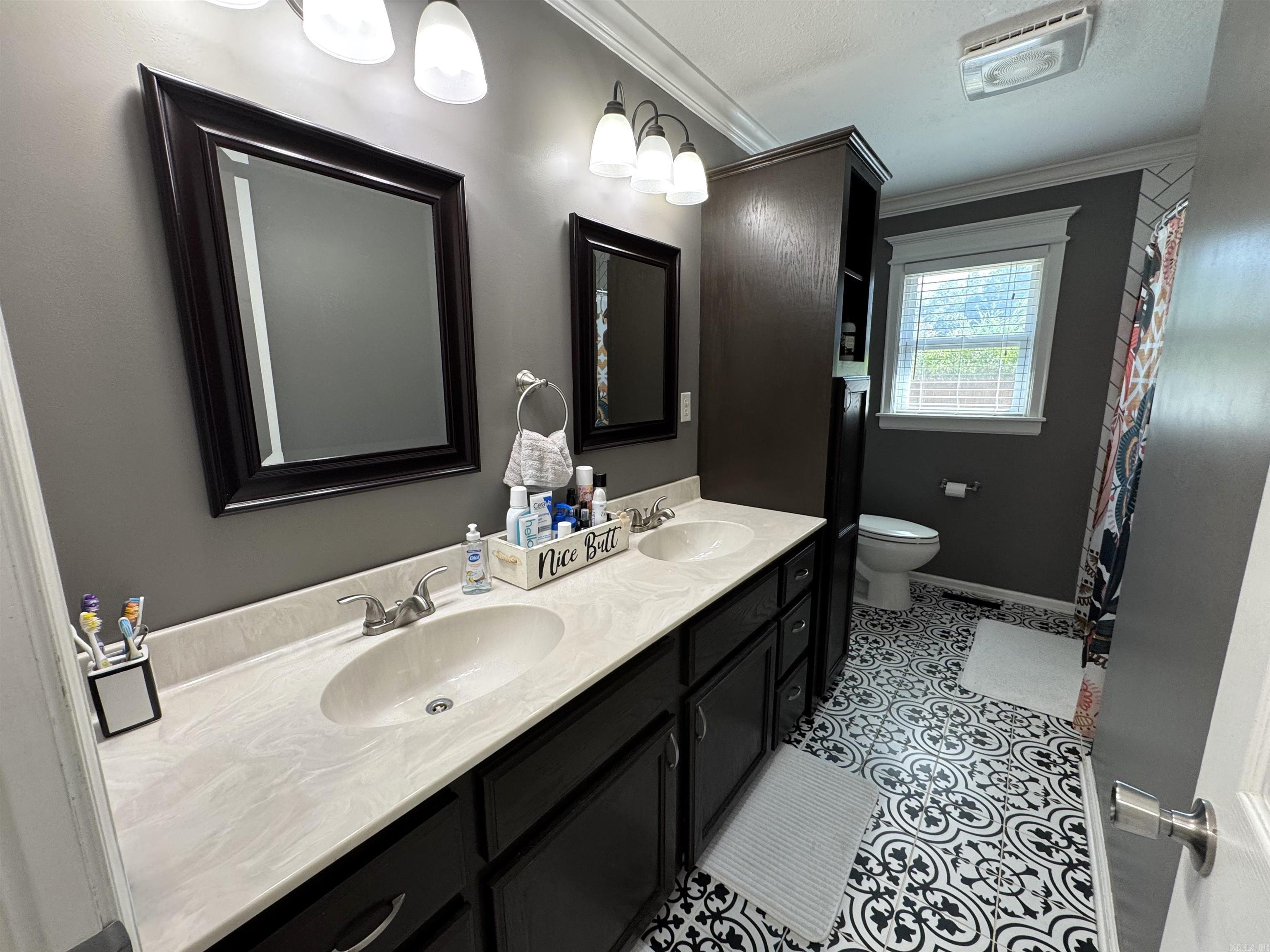 323 Lamb  Piggott, AR