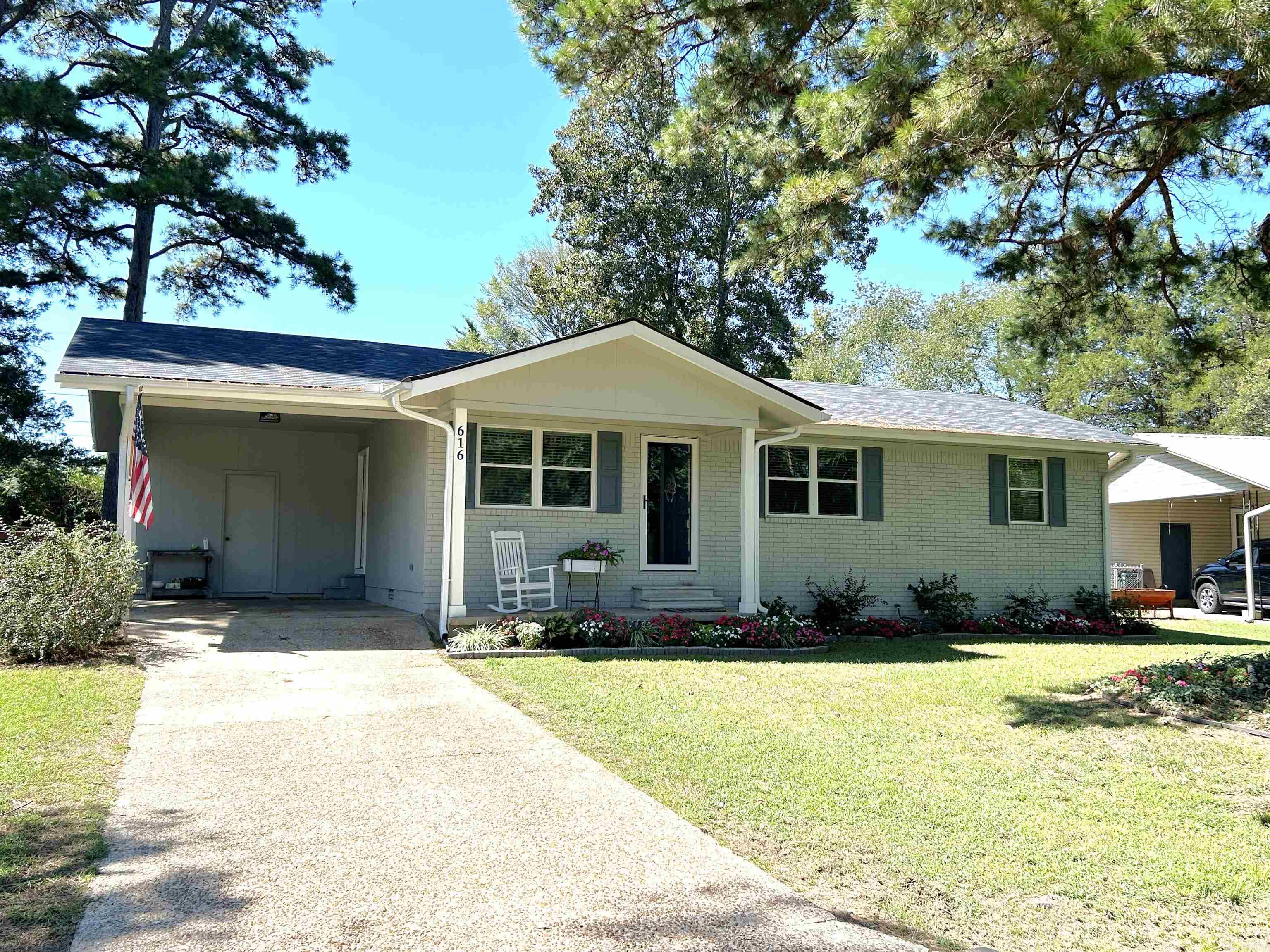 616 Cedar Heber Springs, AR 72543