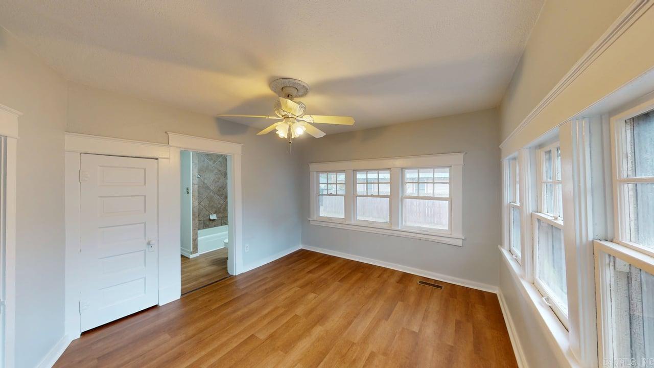 409 Mitchell Street Conway, AR 72034