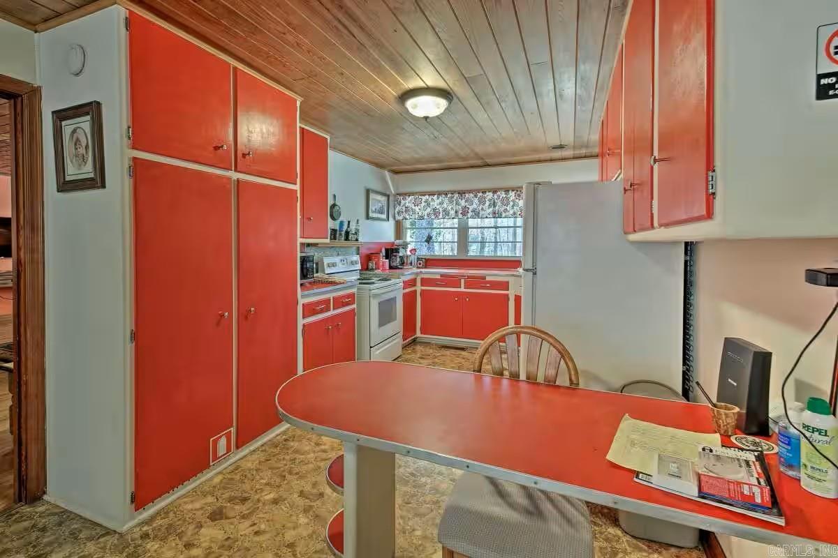 450 Cedarglades Rd Hot Springs, AR 71913