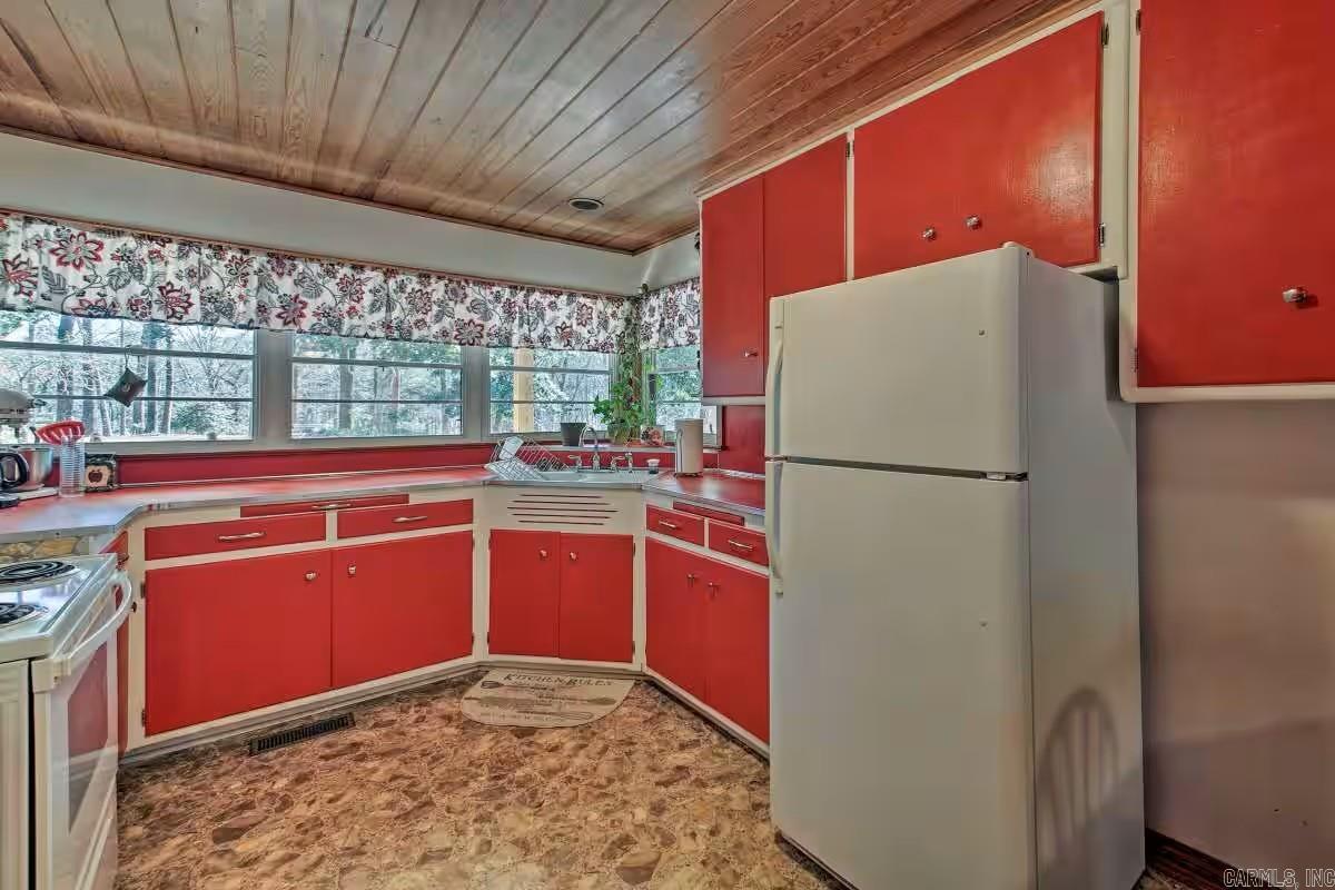 450 Cedarglades Rd Hot Springs, AR 71913