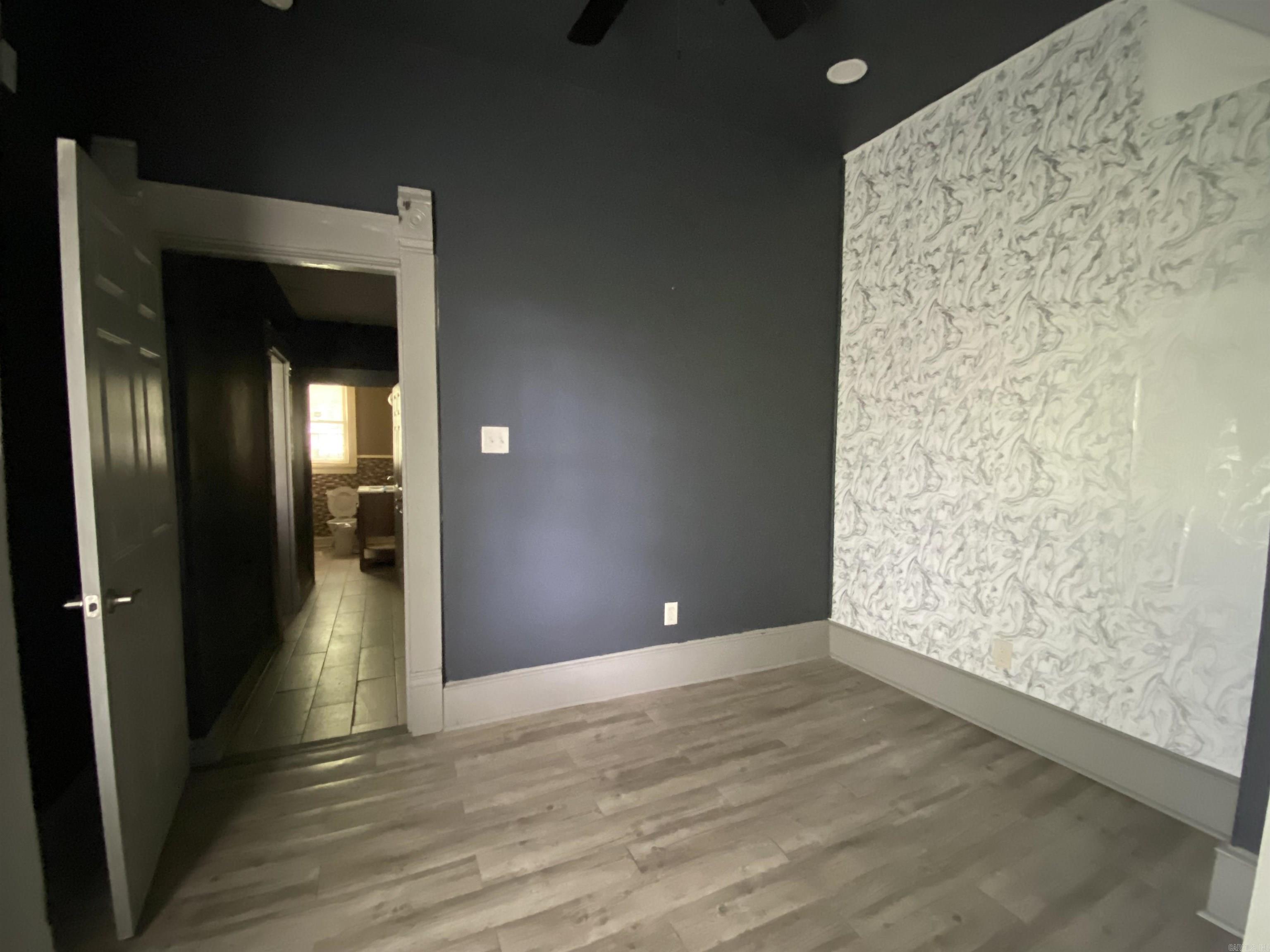 3010 S Izard  Little Rock, AR