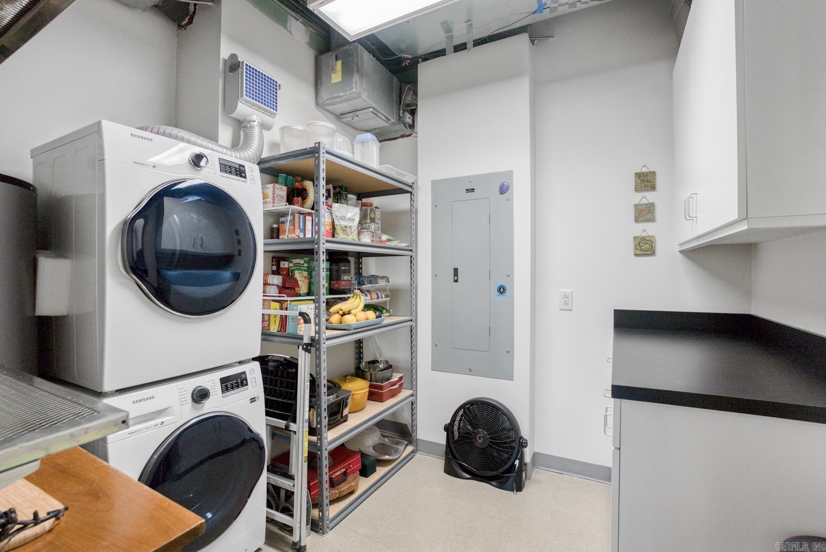 300 E 3rd 502 Little Rock, AR